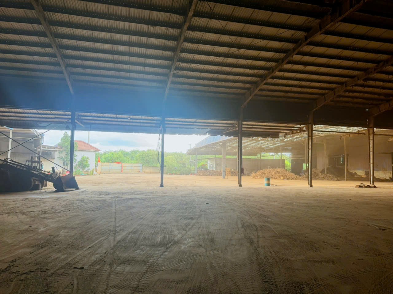 Cho thuê Kho - Nhà xưởng Phú Giáo, Bình Dương, Diện tích 1400m², Giá Thương lượng 4