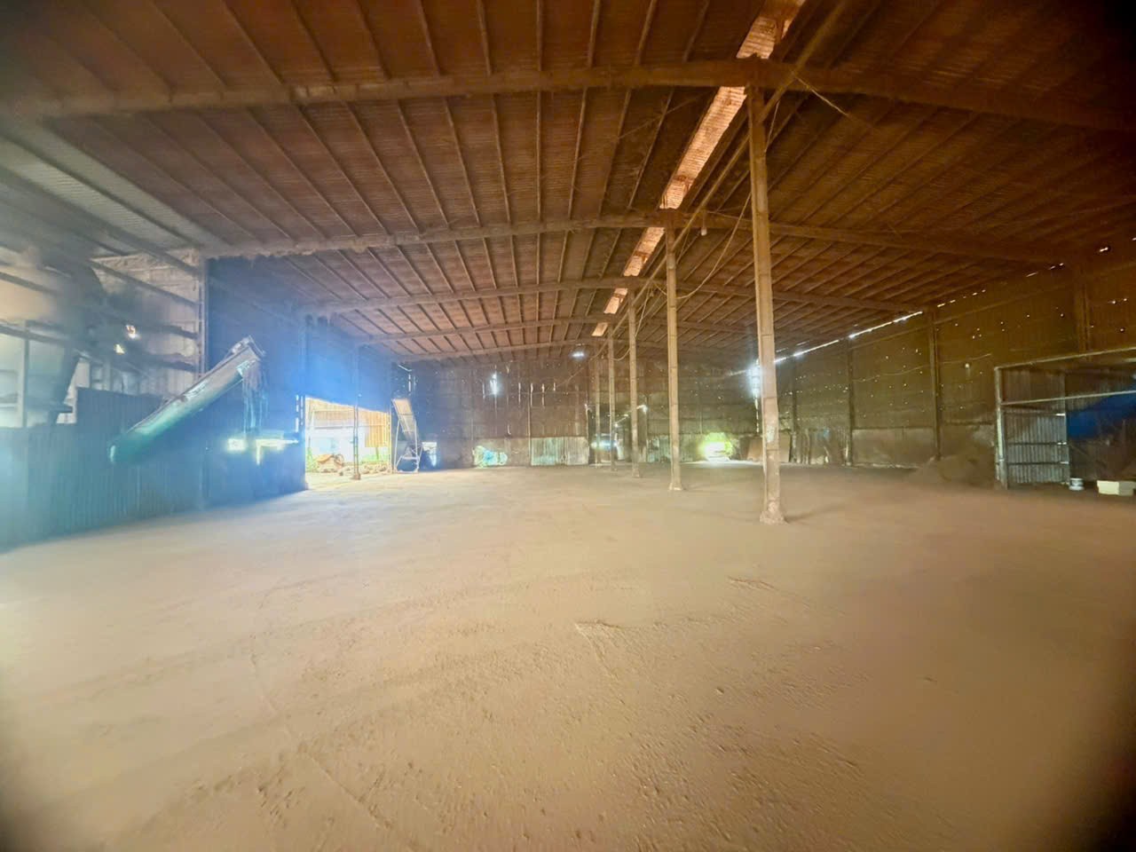 Cho thuê Kho - Nhà xưởng Phú Giáo, Bình Dương, Diện tích 1400m², Giá Thương lượng 16