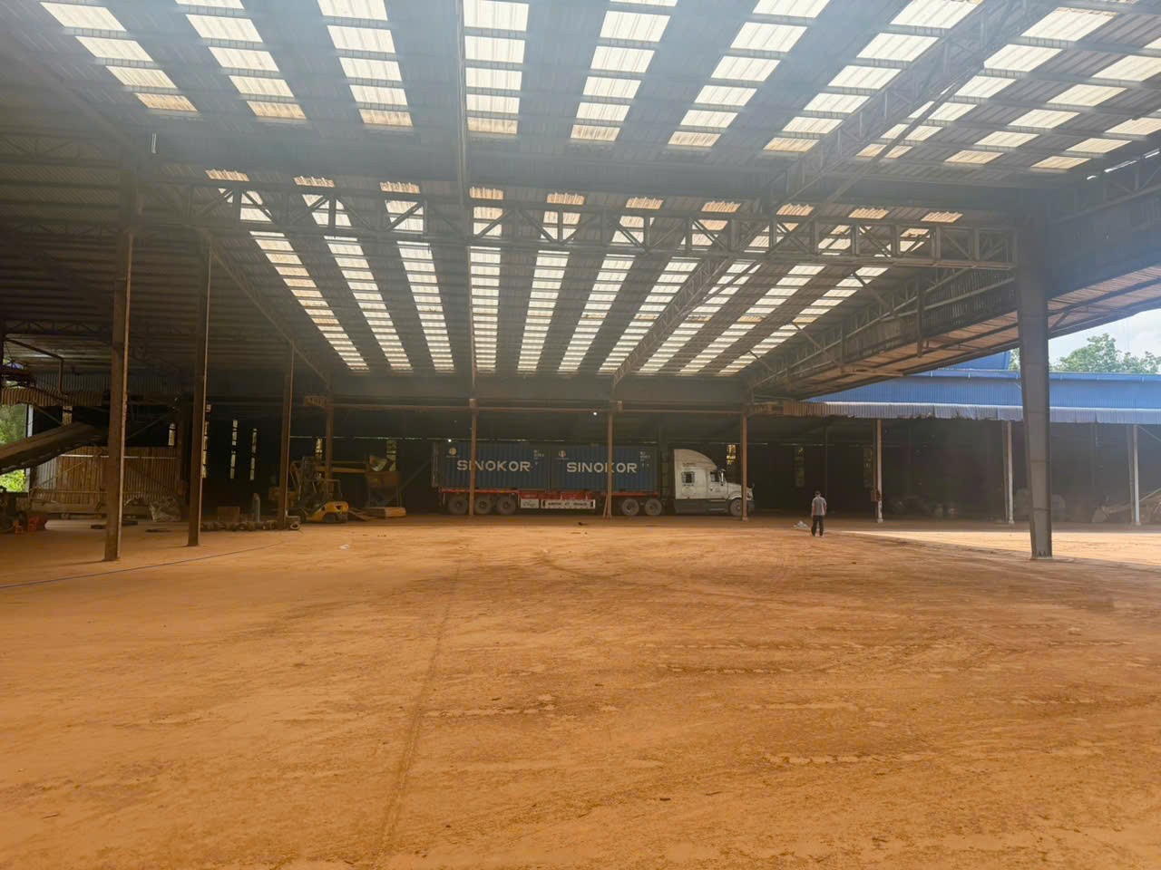 Cho thuê Kho - Nhà xưởng Phú Giáo, Bình Dương, Diện tích 1400m², Giá Thương lượng 13