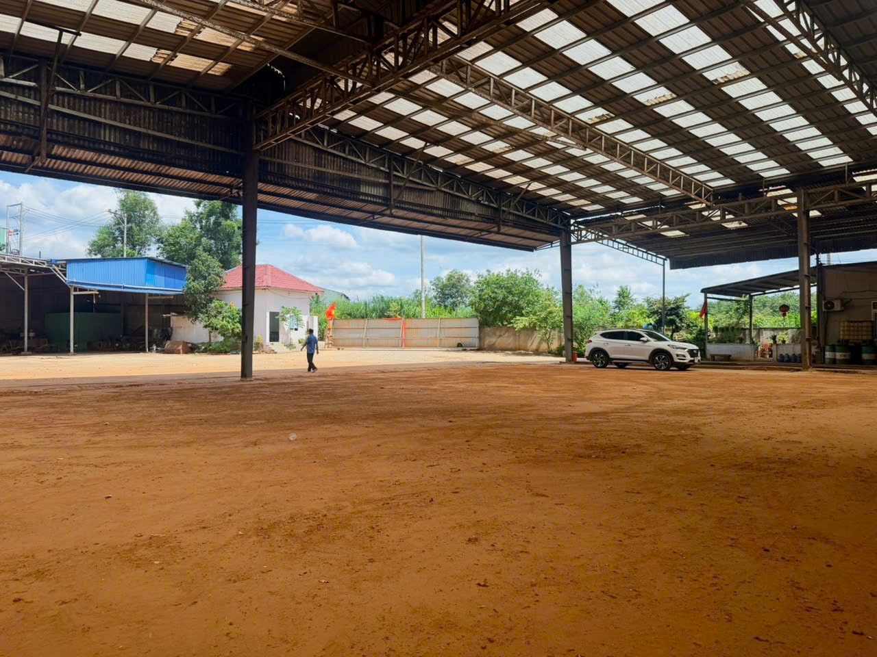 Cho thuê Kho - Nhà xưởng Phú Giáo, Bình Dương, Diện tích 1400m², Giá Thương lượng 12