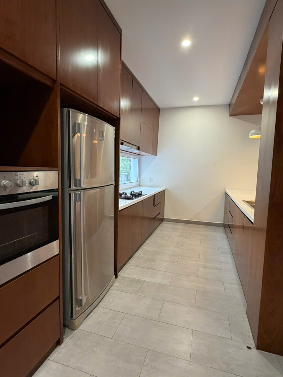 Cho thuê Biệt thự Phường Phú Mỹ, Quận 7, Diện tích 220m², Giá 75 Triệu/tháng 3