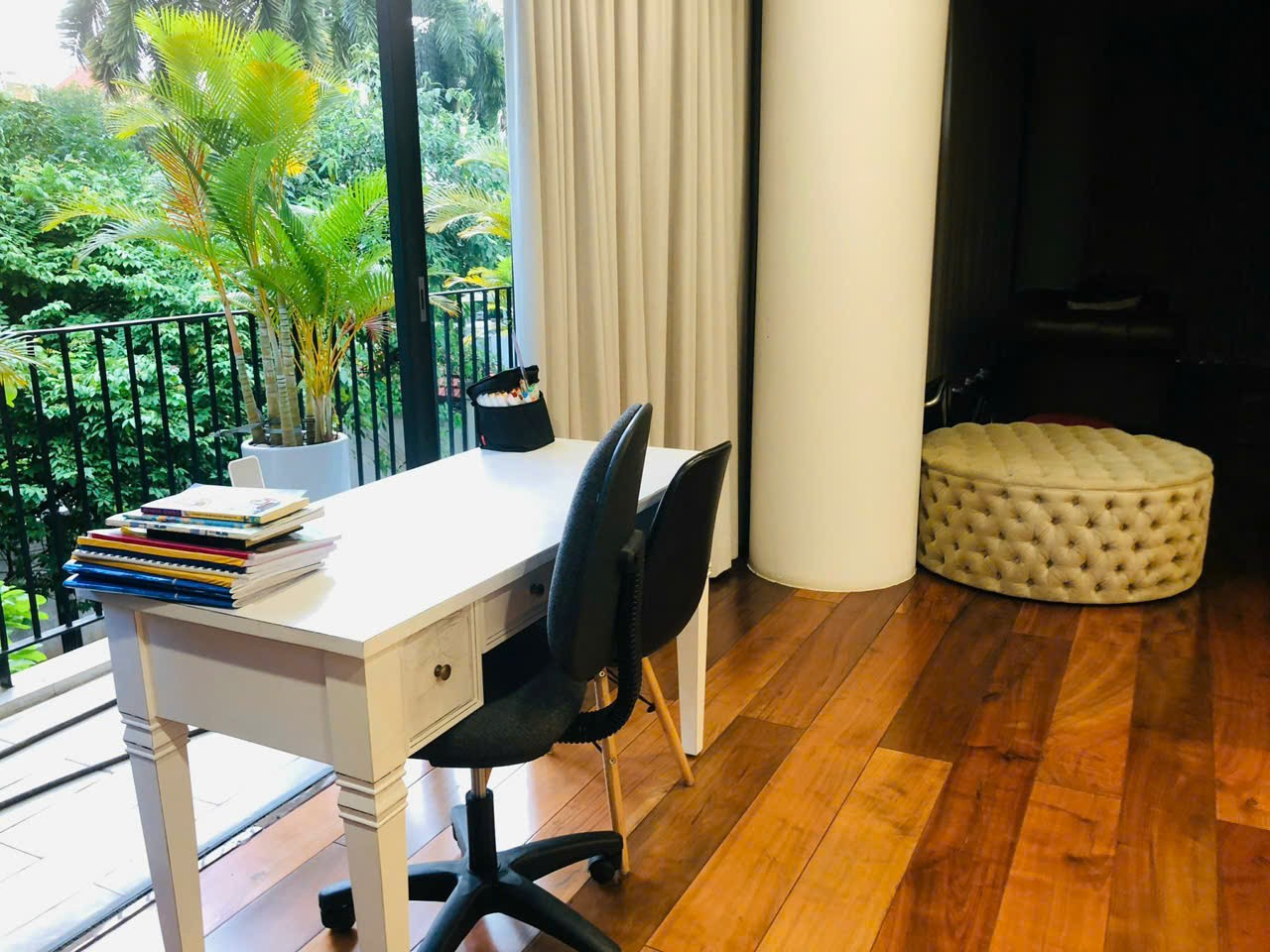 Cho thuê Nhà mặt tiền Phường Thảo Điền, Quận 2, Diện tích 570m², Giá Thương lượng 13