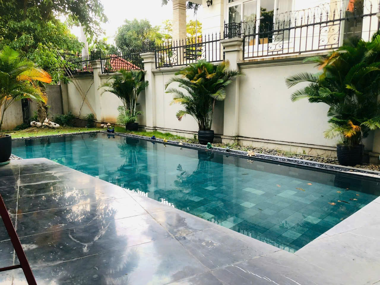 Cho thuê Nhà mặt tiền Phường Thảo Điền, Quận 2, Diện tích 570m², Giá Thương lượng 14