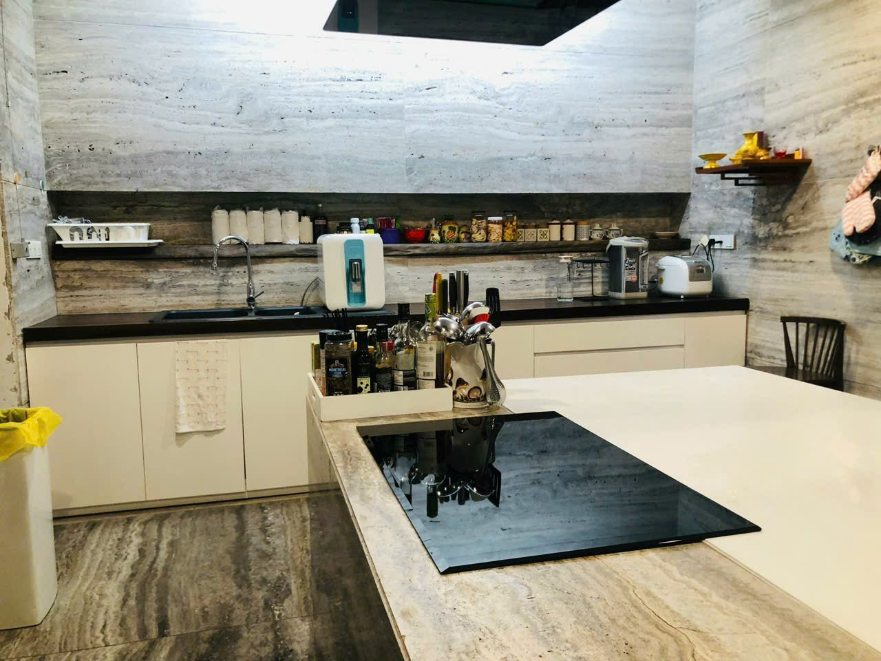 Cho thuê Nhà mặt tiền Phường Thảo Điền, Quận 2, Diện tích 570m², Giá Thương lượng 18