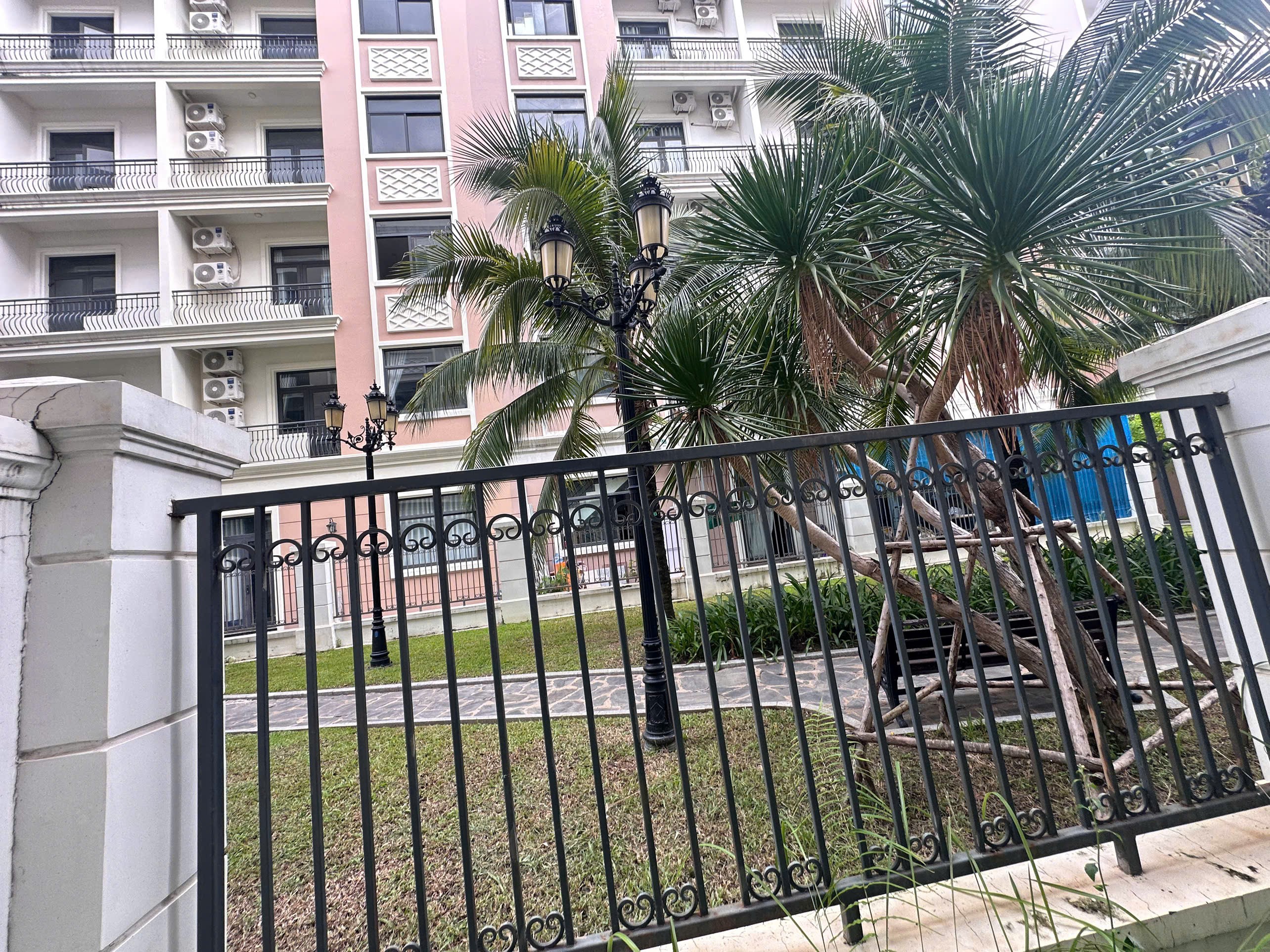 Cần bán Nhà mặt tiền Quận 9, Hồ Chí Minh, Diện tích 144m², Giá 21 Tỷ 3