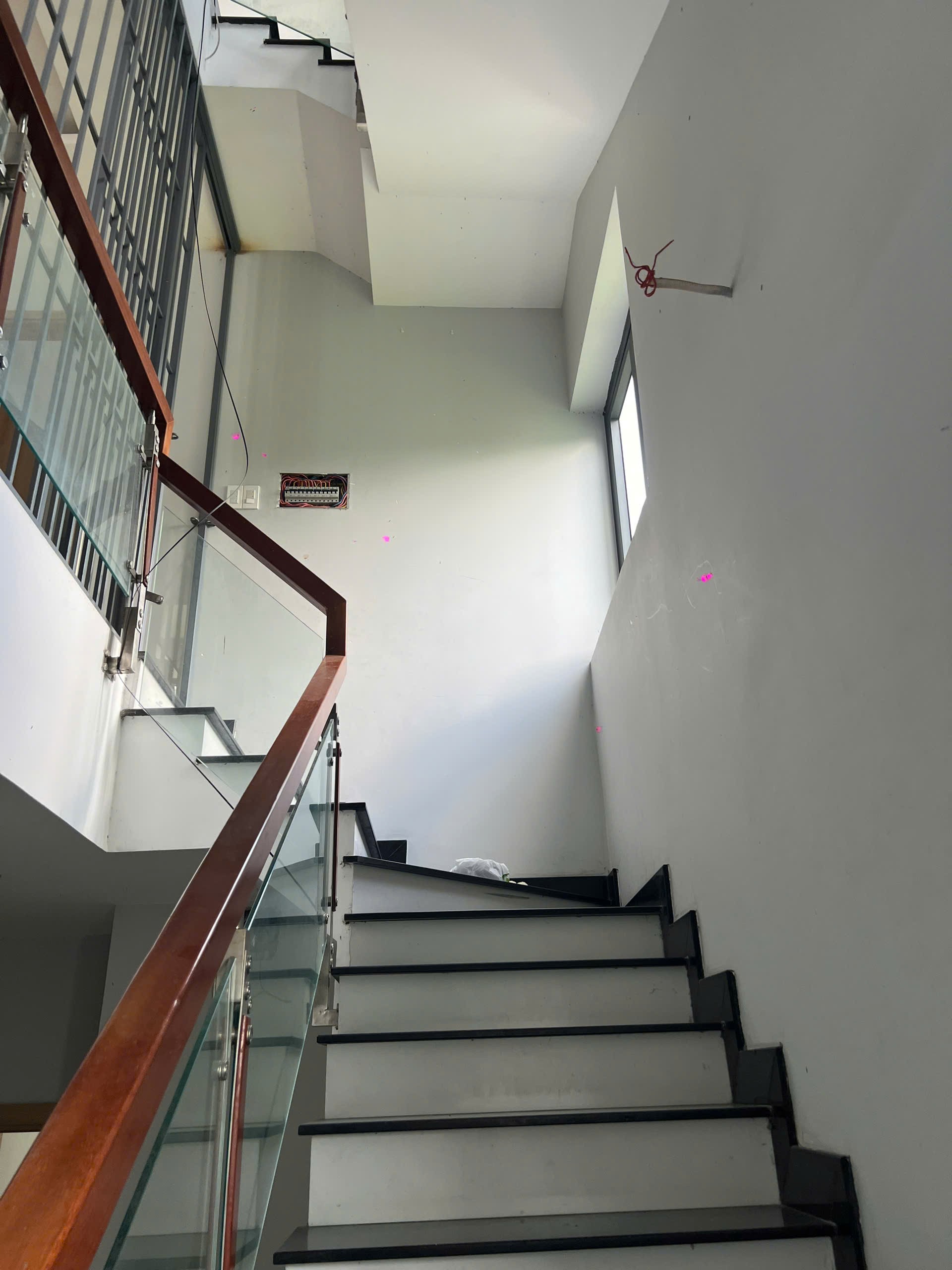 Cần bán Biệt thự Phường Phú Hữu, Quận 9, Diện tích 168m², Giá 16.9 Tỷ 5
