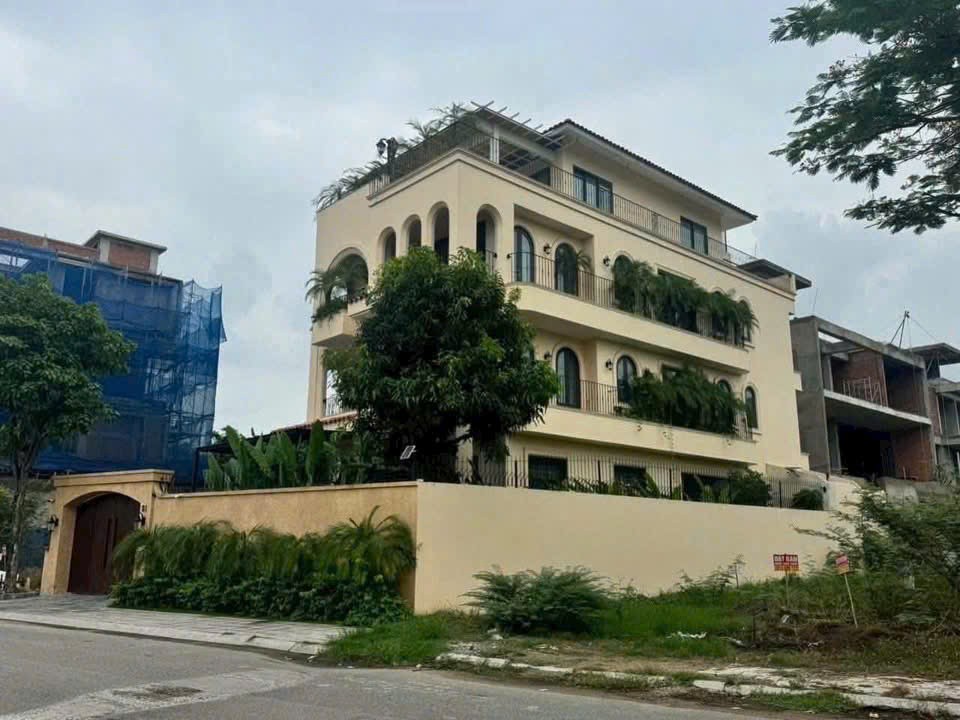 Cần bán Biệt thự Phường Thủ Thiêm, Quận 2, Diện tích 312m², Giá 072 Tỷ 2