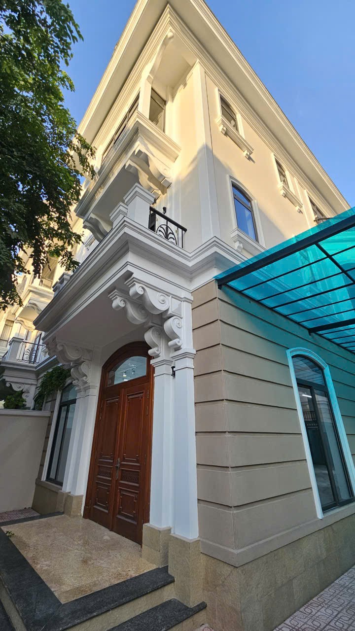 Cho thuê Biệt thự Quận 2, Hồ Chí Minh, Diện tích 160m², Giá 080 Triệu/tháng