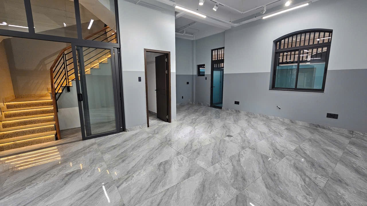 Cho thuê Biệt thự Quận 2, Hồ Chí Minh, Diện tích 160m², Giá 080 Triệu/tháng 2
