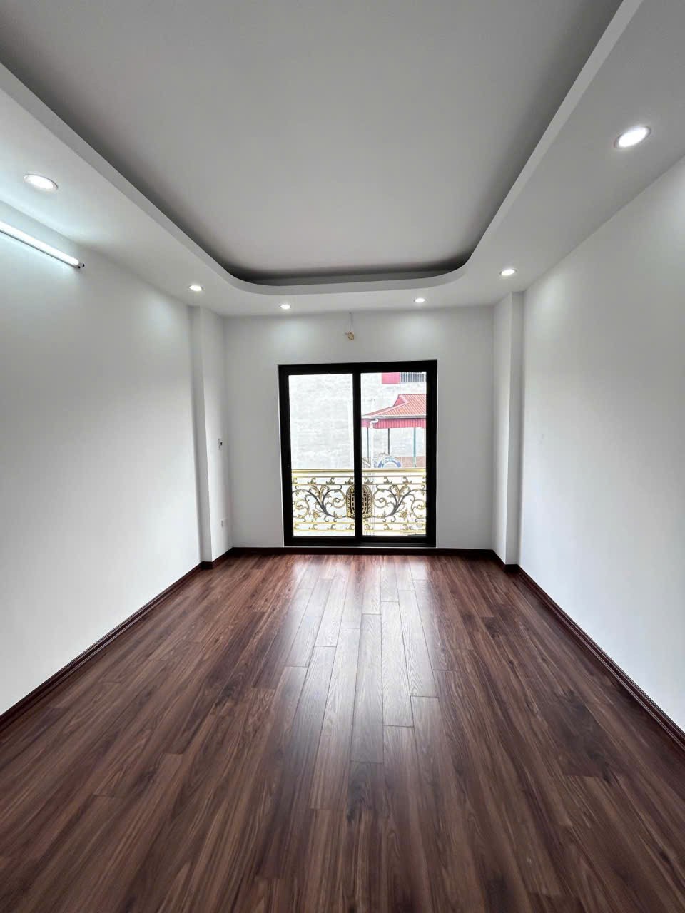 BÁN NHÀ NGỌC TRÌ – LONG BIÊN  48M² x 6 TẦNG  THANG MÁY  FULL NỘI THẤT  NGÕ VF3 3