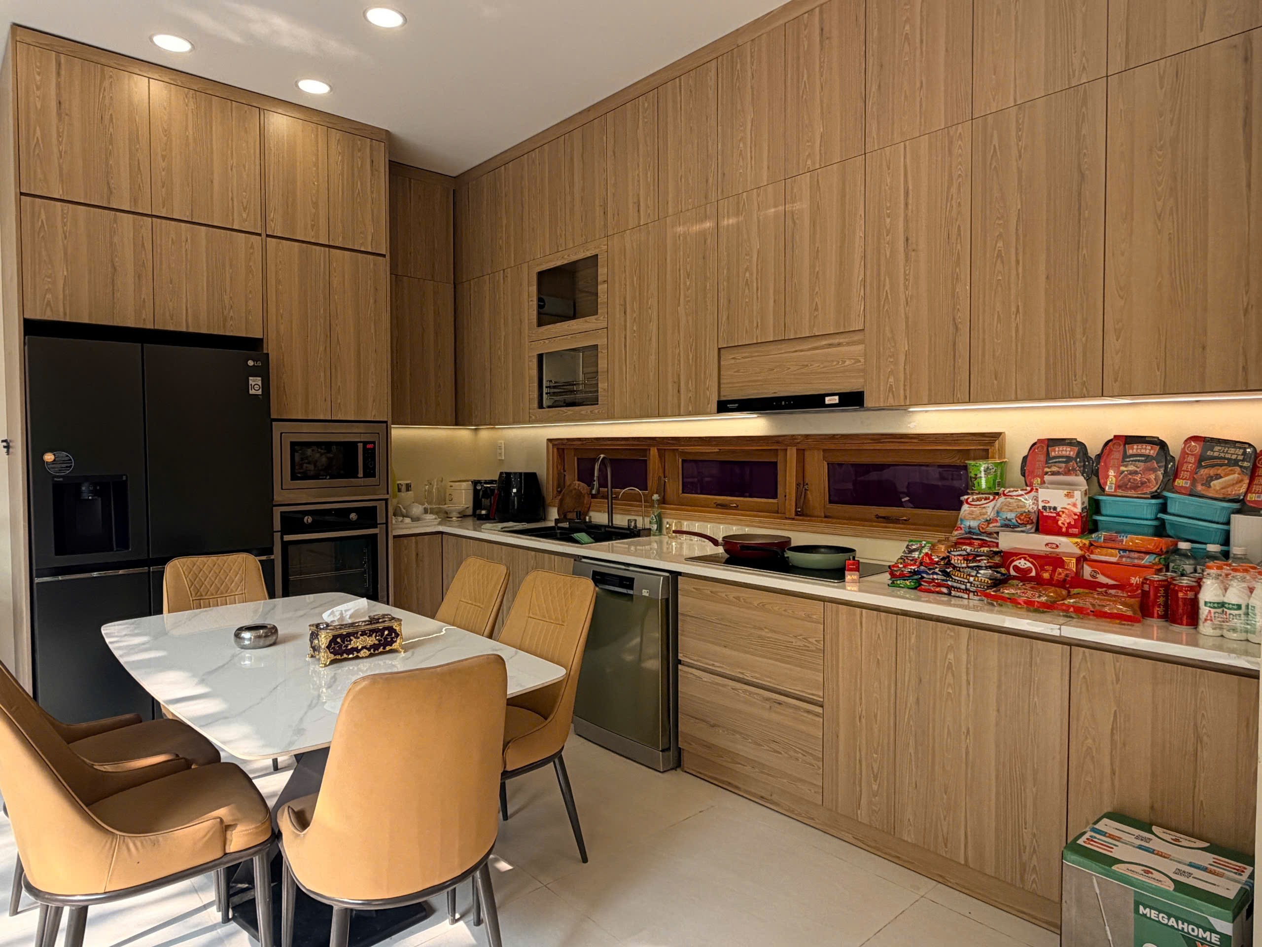 Cho thuê Biệt thự Phường Thạnh Mỹ Lợi, Quận 2, Diện tích 390m², Giá 135 Triệu/tháng 12