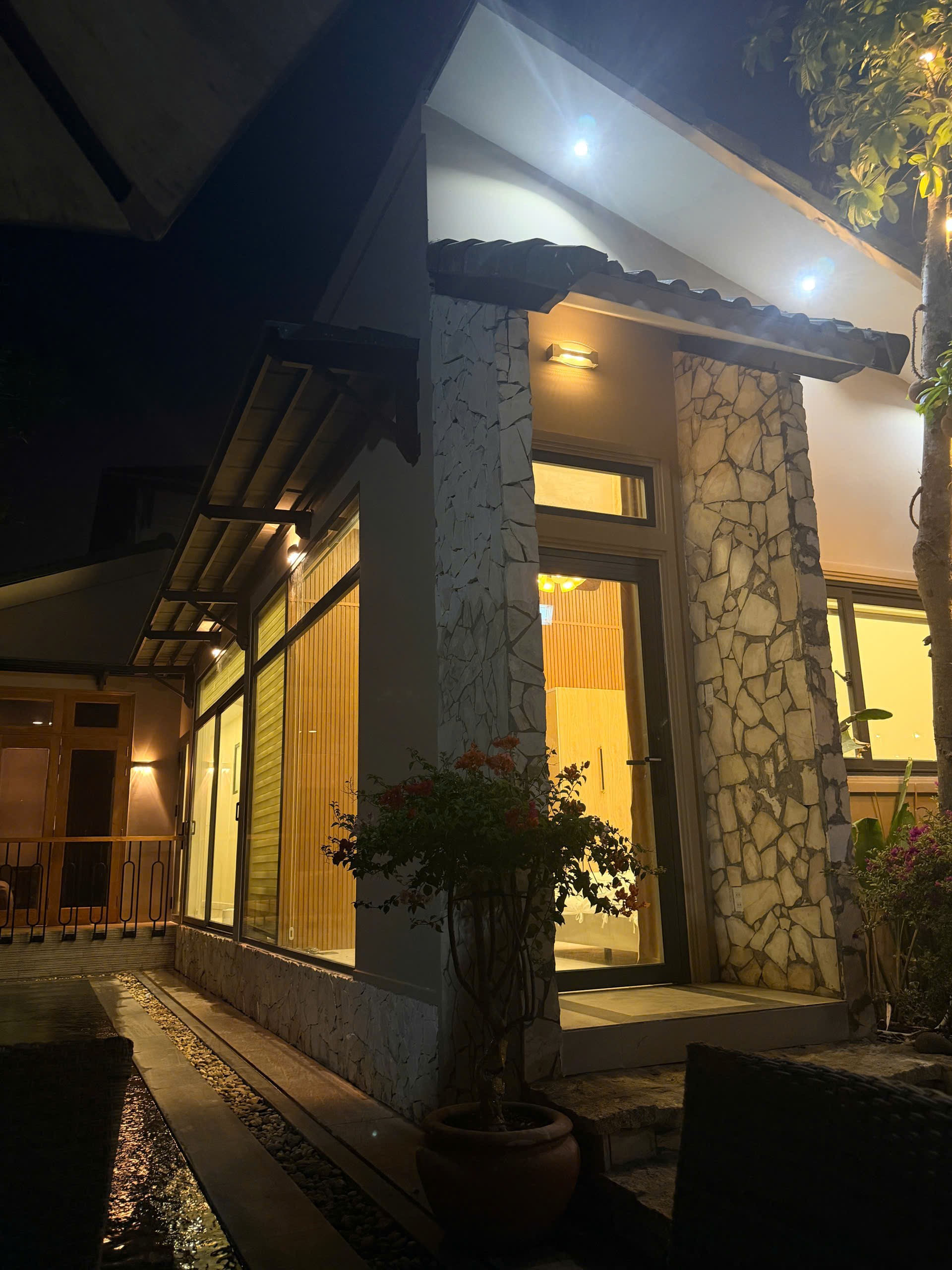 Cho thuê Biệt thự Phường Thạnh Mỹ Lợi, Quận 2, Diện tích 390m², Giá 135 Triệu/tháng 11