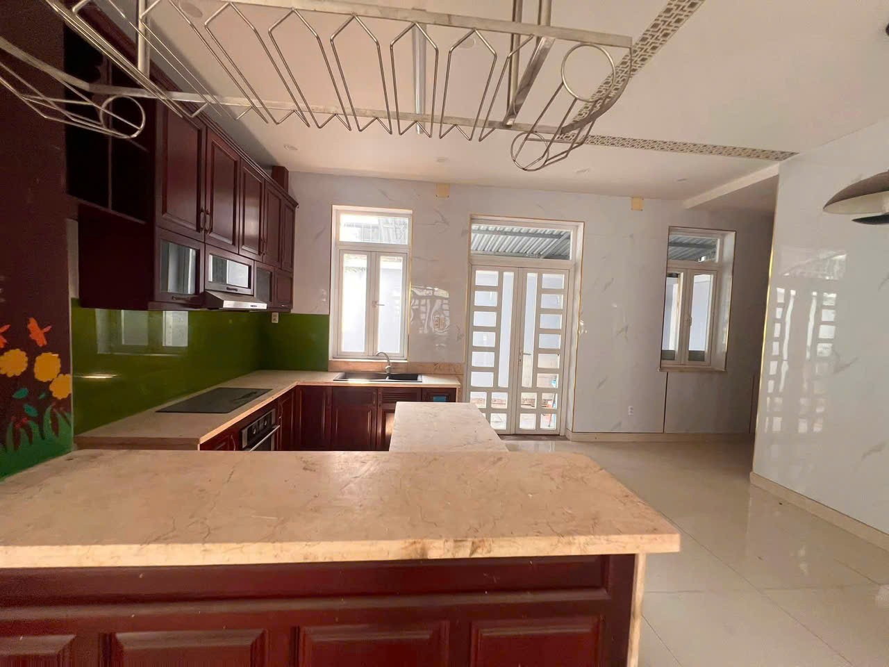 Cho thuê Nhà mặt tiền Quận 9, Hồ Chí Minh, Diện tích 171m², Giá 20 Triệu/tháng