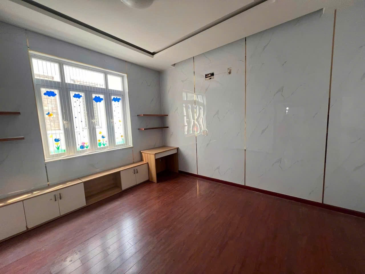 Cho thuê Nhà mặt tiền Quận 9, Hồ Chí Minh, Diện tích 171m², Giá 20 Triệu/tháng 2