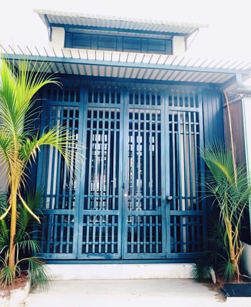 Nhà phố Xinh Linh Xuân - 60m2 – Nhỉnh 3 tỷ - Đường thông thoáng – Ôtô ngủ trong nhà