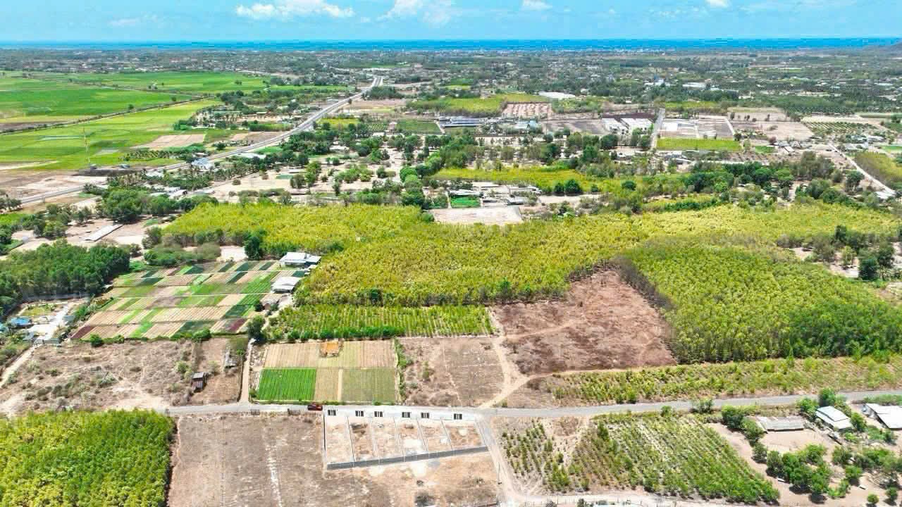 CHỦ NGỘP CẦN BÁN GẤP ĐẤT ĐẸP TRUNG TÂM PHƯỚC HẢI - ĐẤT ĐÃ XÂY RÀO KIÊN CỐ 2