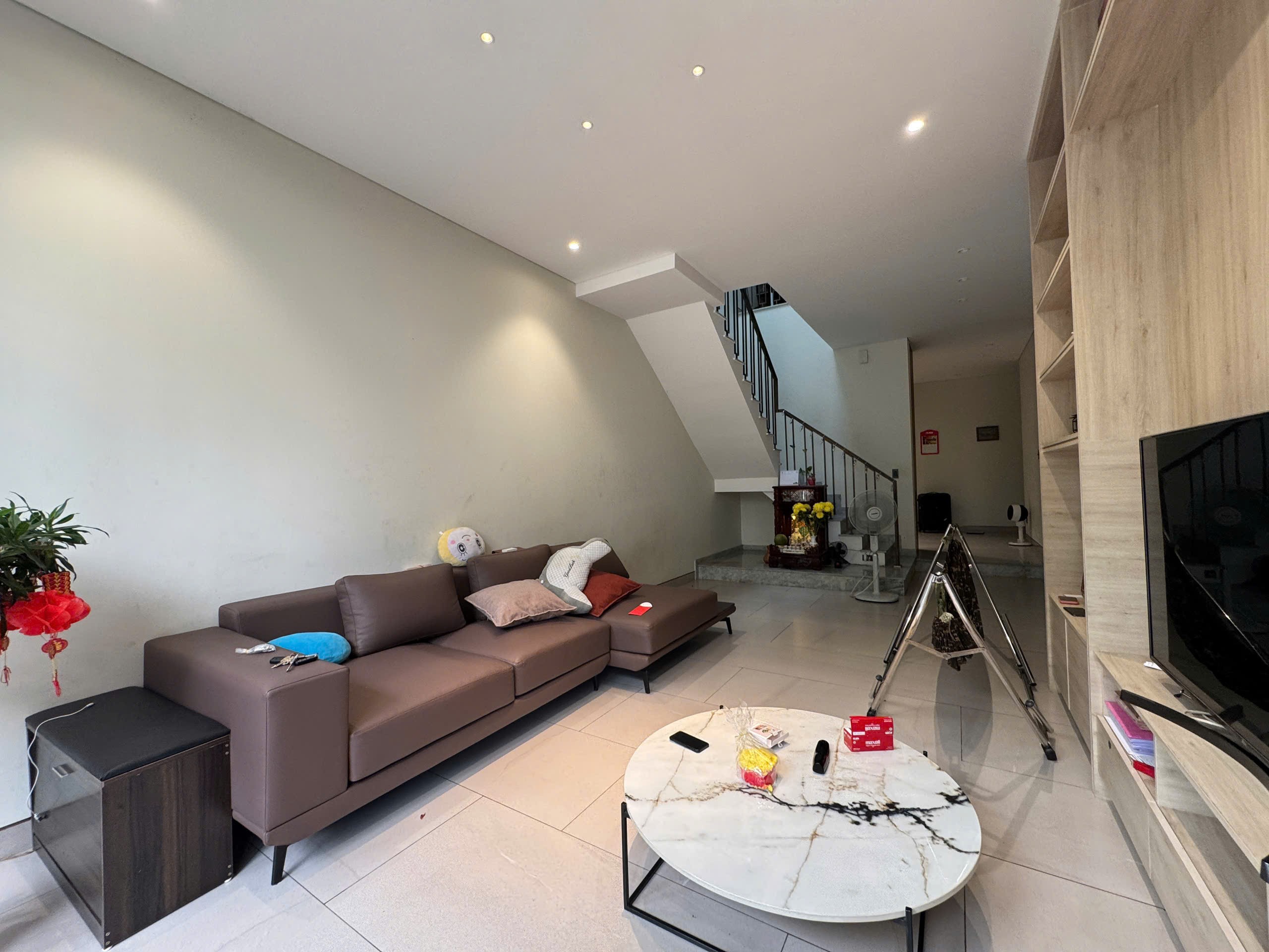 Cần bán Nhà mặt tiền Phường Hiệp Phú, Quận 9, Diện tích 130m², Giá 20 Tỷ 4