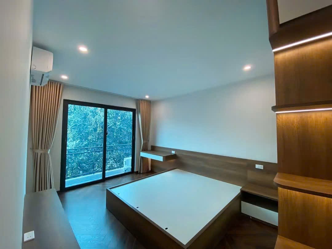 SIÊU PHẨM LÔ GÓC PHÚC LỢI 52M2 x 6T – GARA Ô TÔ – THANG MÁY , FULL NỘI THẤT - GIÁ CHỈ 13,X TỶ 4