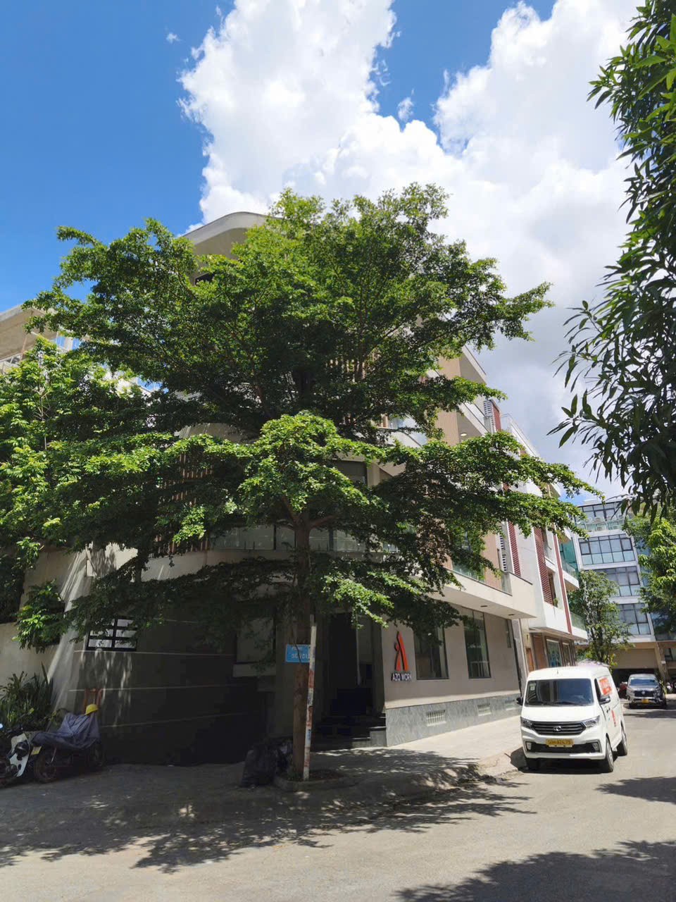 Cho thuê Nhà mặt tiền Phường An Phú, Quận 2, Diện tích 120m², Giá 95 Triệu/tháng