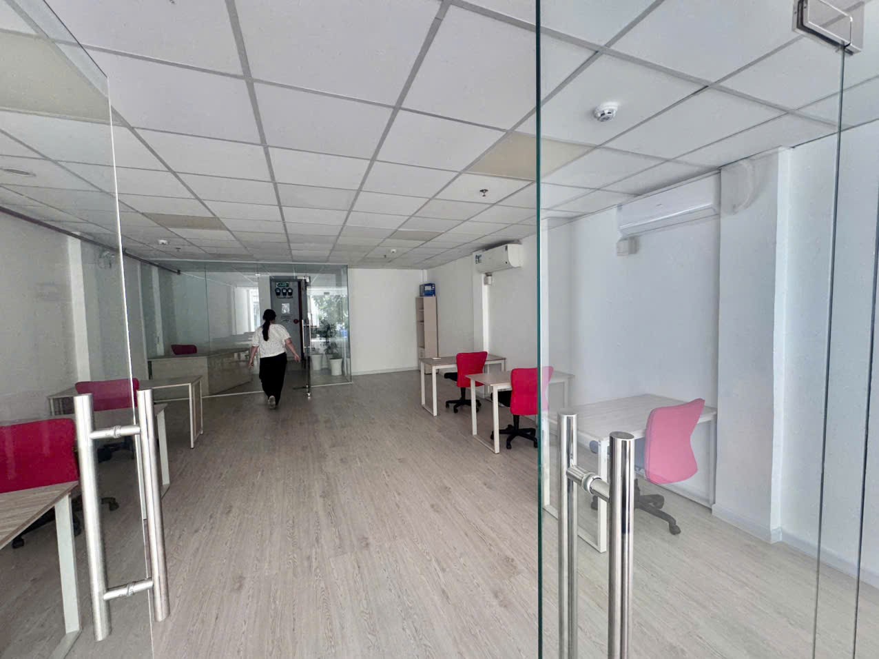 Cho thuê Nhà mặt tiền Quận 3, Hồ Chí Minh, Diện tích 96m², Giá 99 Triệu/tháng 9