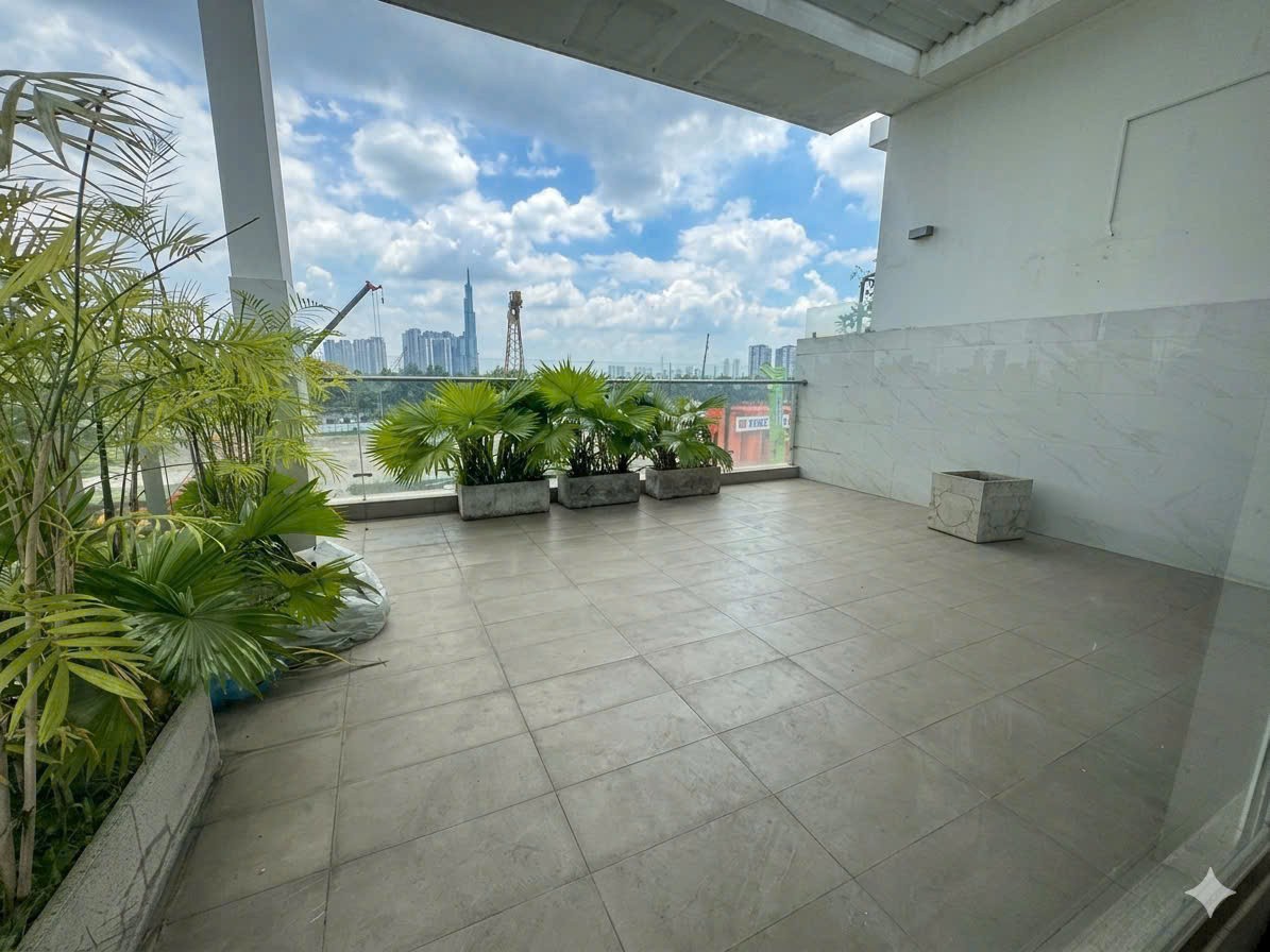 Cần bán Nhà mặt tiền Quận 2, Hồ Chí Minh, Diện tích 114m², Giá 0100 Tỷ