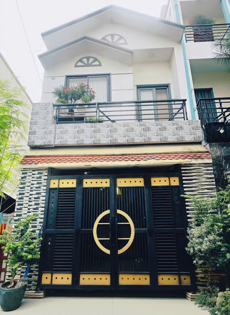 Nhà phố mới, đẹp Tam Bình - 52m2 - Ngang 4,8m – Nhỉnh 4 tỷ - Đường ôtô tránh - Ôtô đậu trước nhà
