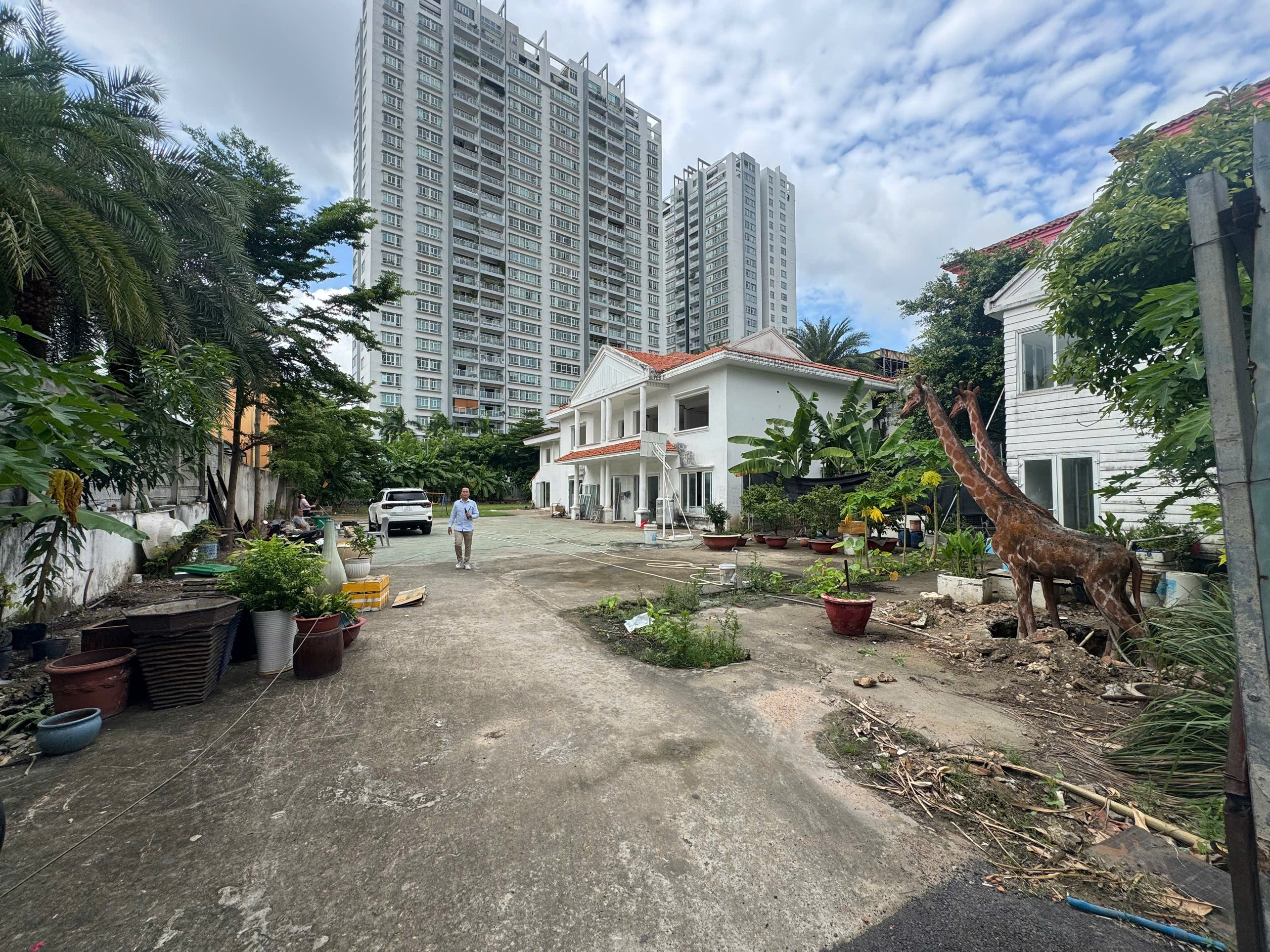 Cần bán Nhà mặt tiền Phường Thảo Điền, Quận 2, Diện tích 1760m², Giá 0235 Tỷ 4