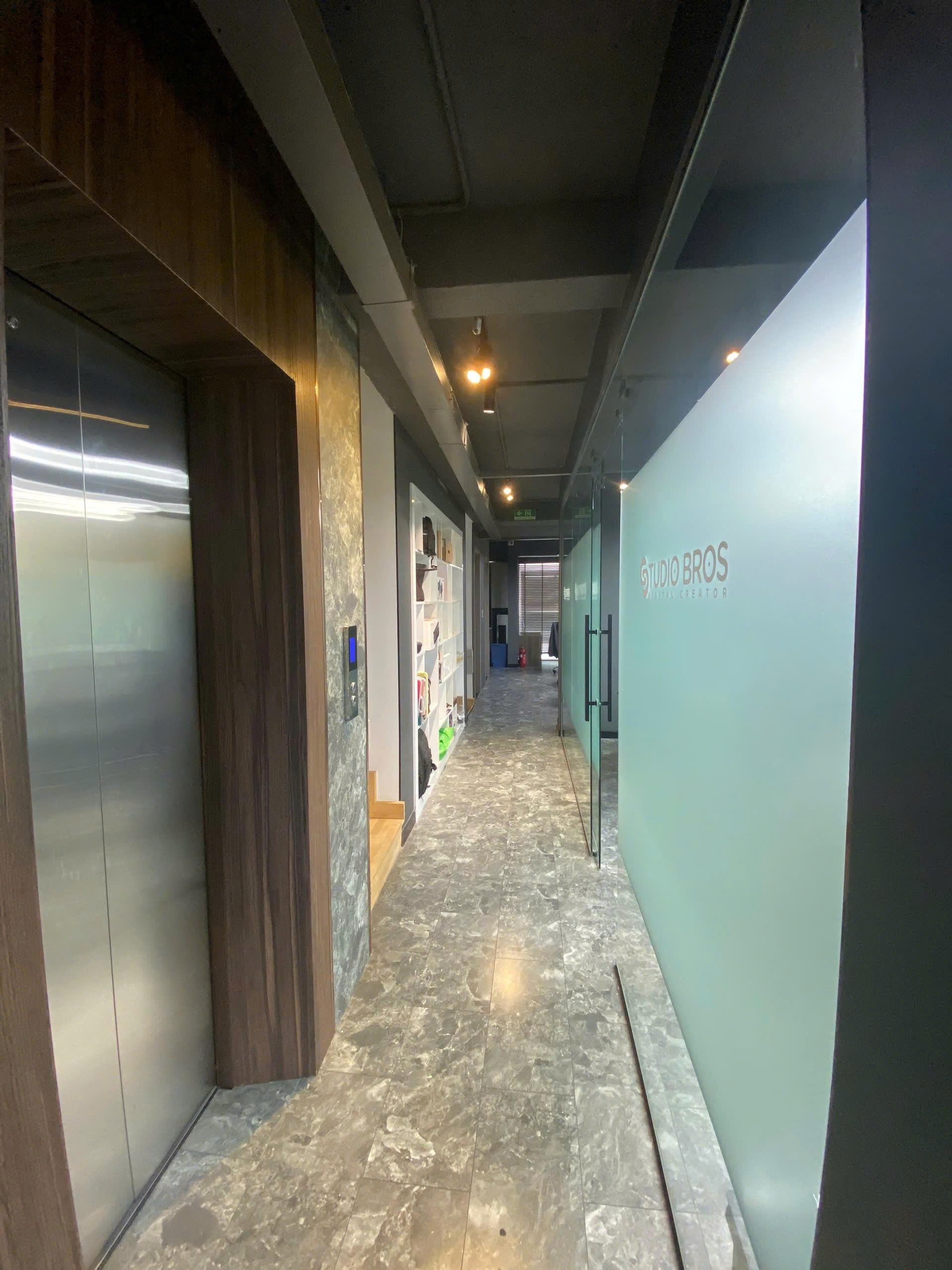 Cho thuê Văn phòng Quận 2, Hồ Chí Minh, Diện tích 120m², Giá 32 Triệu/tháng