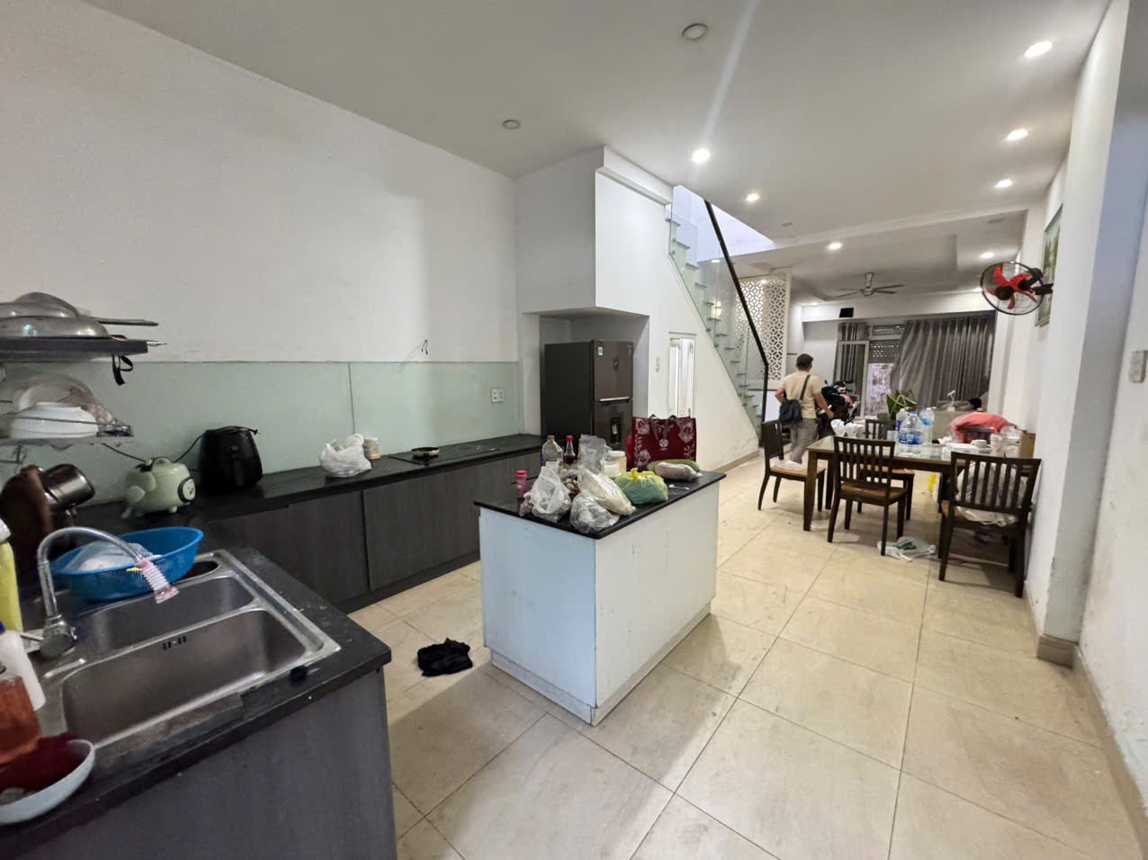 Cần bán Nhà mặt tiền Phường Linh Đông, Thủ Đức, Diện tích 200m², Giá 7.35 Tỷ 10