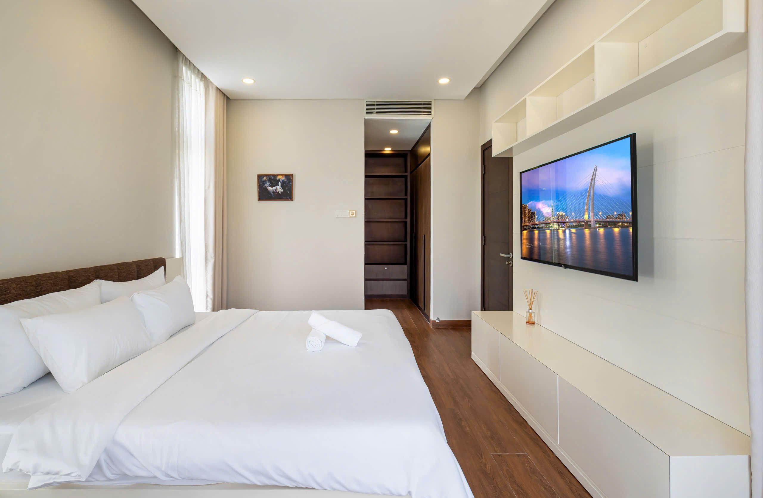 Cho thuê Biệt thự Phường Bình Trưng Đông, Quận 2, Diện tích 200m², Giá Thương lượng 2
