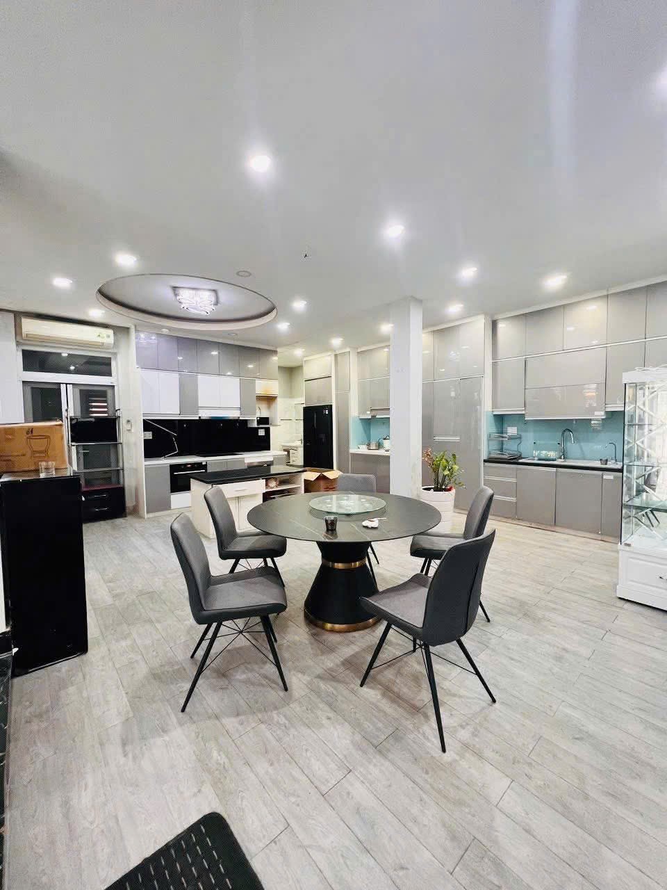 Cần bán Nhà mặt tiền Phường Thạnh Mỹ Lợi, Quận 2, Diện tích 270m², Giá 60 Tỷ 7
