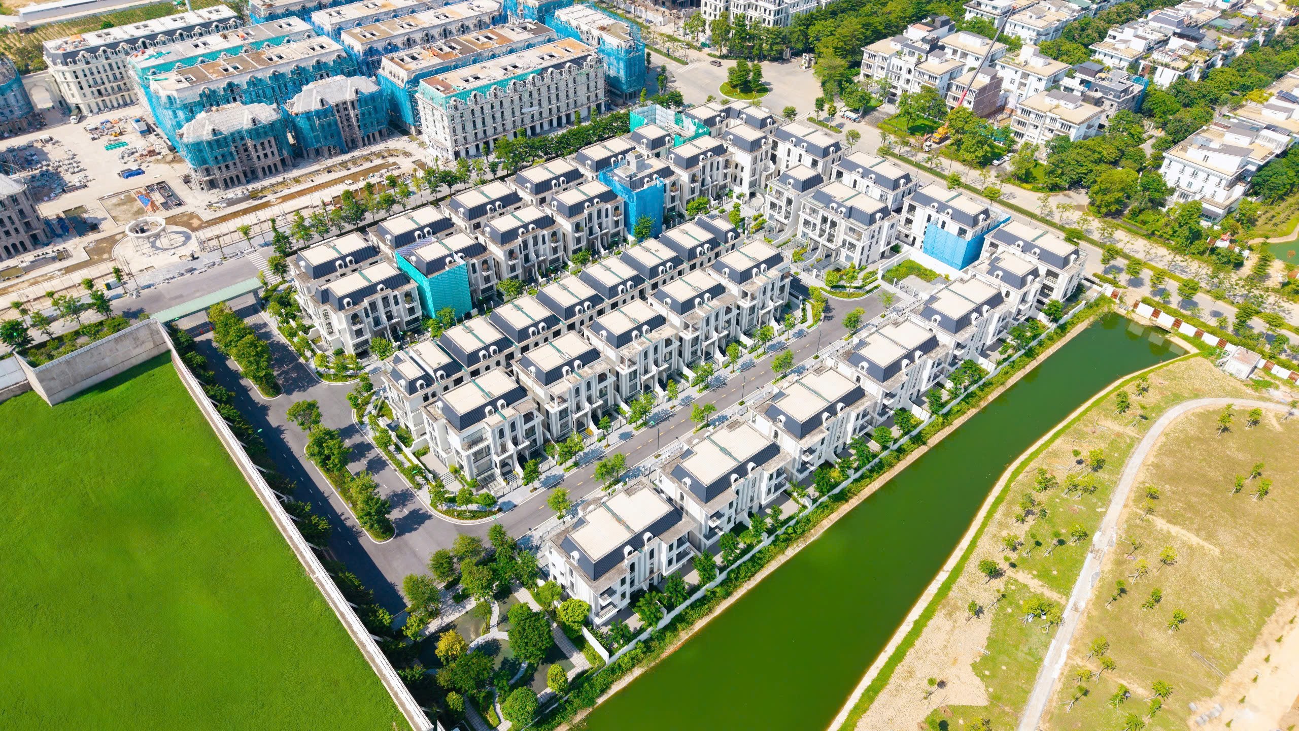 Bán liền kề 120m² Ciputra có tầng hầm – Giá 51,8 tỷ 2