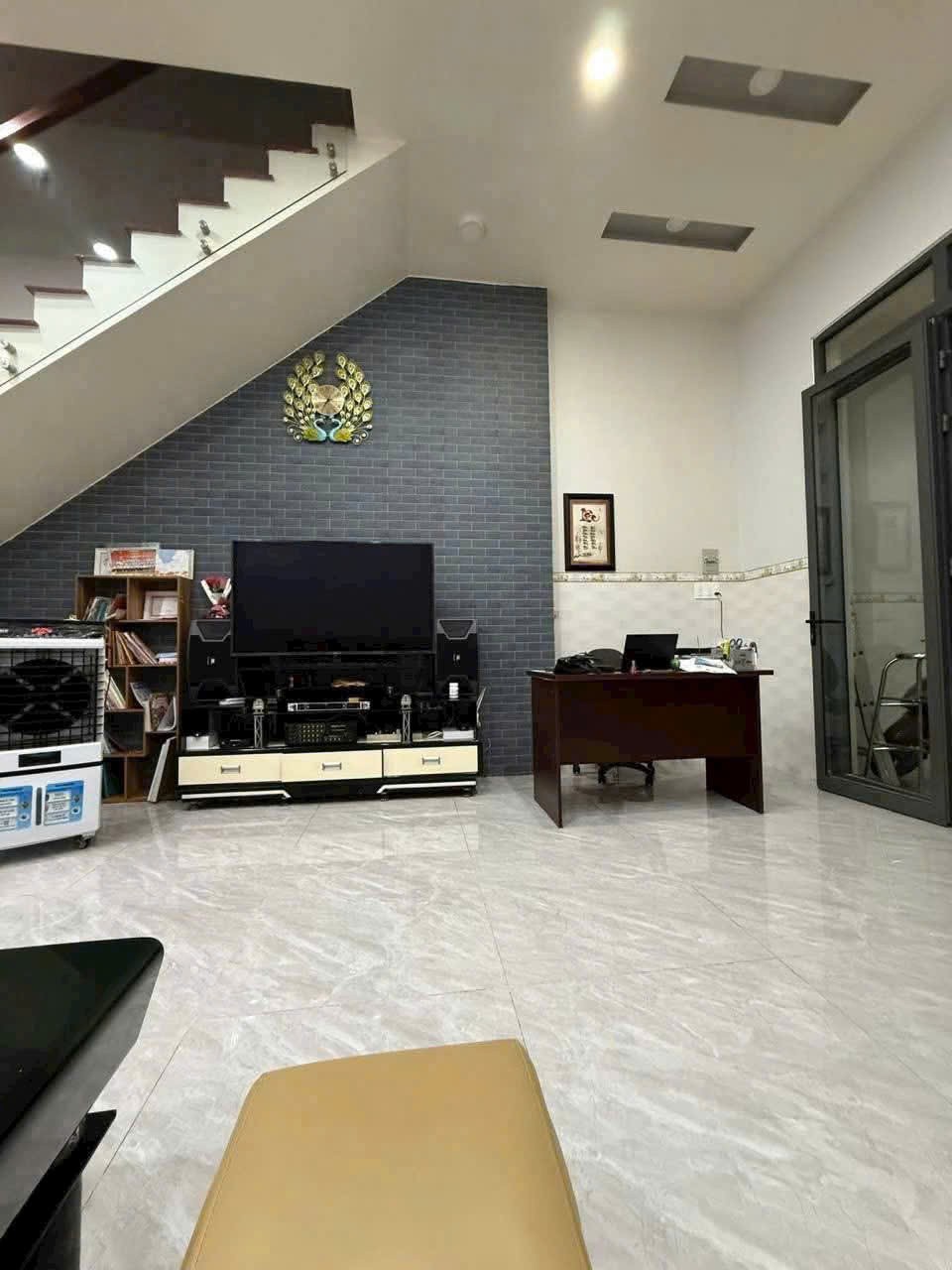 Mặt Tiền Cao Lỗ P4 Q8 4 Tầng - 4x13,5 - 4PN - View Công Viên - Nhỉnh 14 Tỷ TL 4