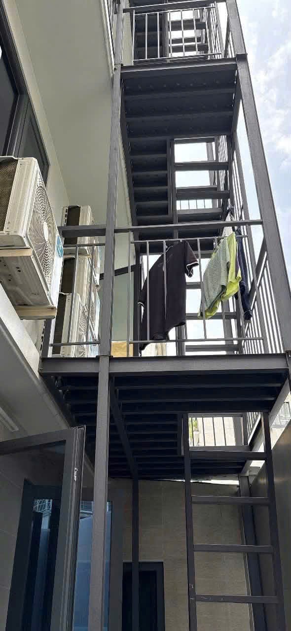 Cho thuê Nhà mặt tiền Phường Thạnh Mỹ Lợi, Quận 2, Diện tích 160m², Giá 160 Triệu/tháng