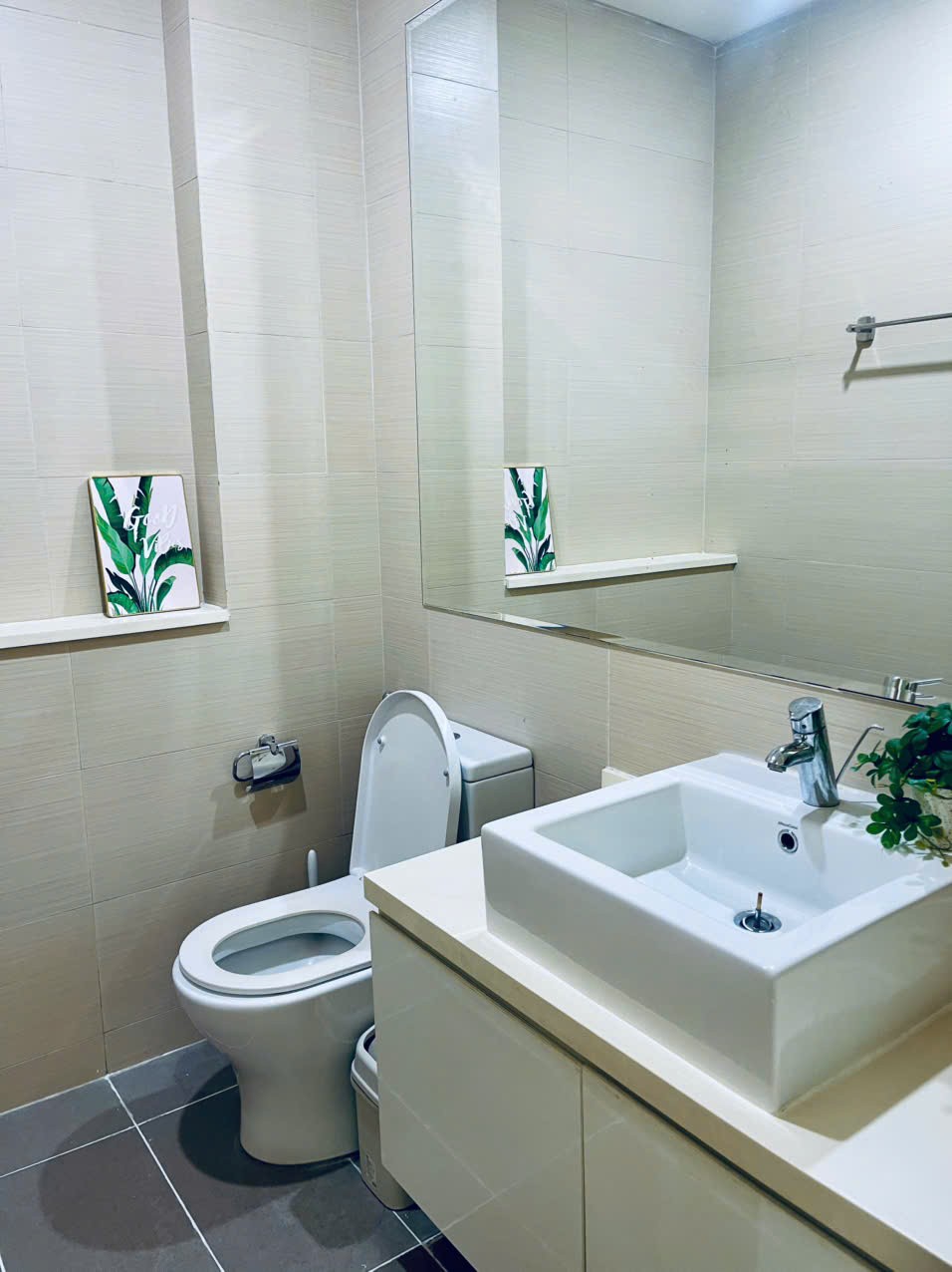 Cho thuê Căn hộ chung cư Phường An Phú, Quận 2, Diện tích 135m², Giá 040 Triệu/tháng 12