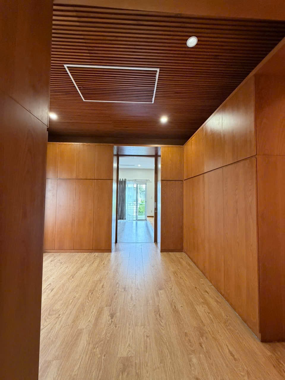 Cần bán Biệt thự Phường Phú Mỹ, Quận 7, Diện tích 220m², Giá 75 Triệu/tháng 7