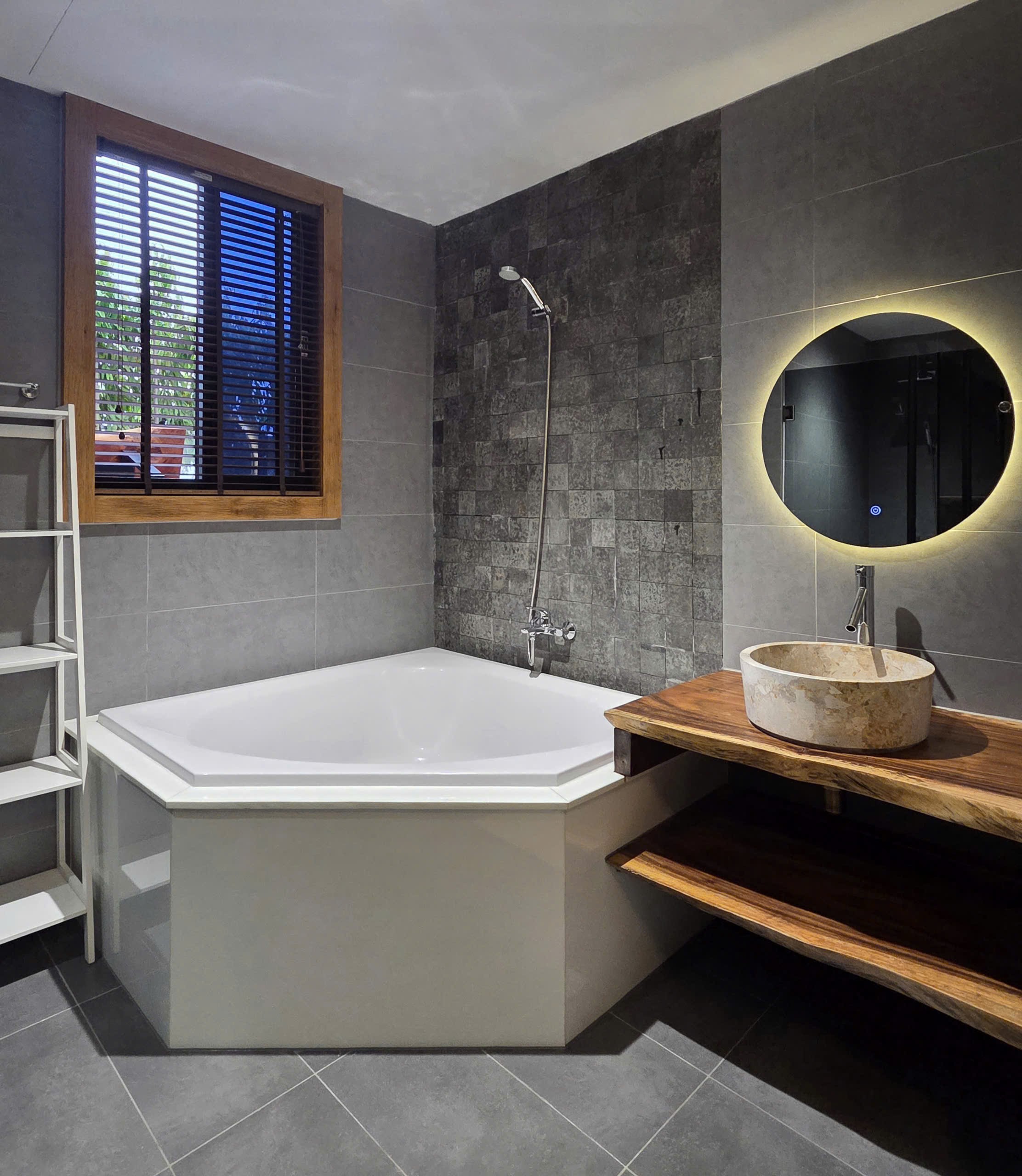 Cho thuê Căn hộ chung cư Phường Phú Mỹ, Quận 7, Diện tích 368m², Giá 50 Triệu/tháng 16