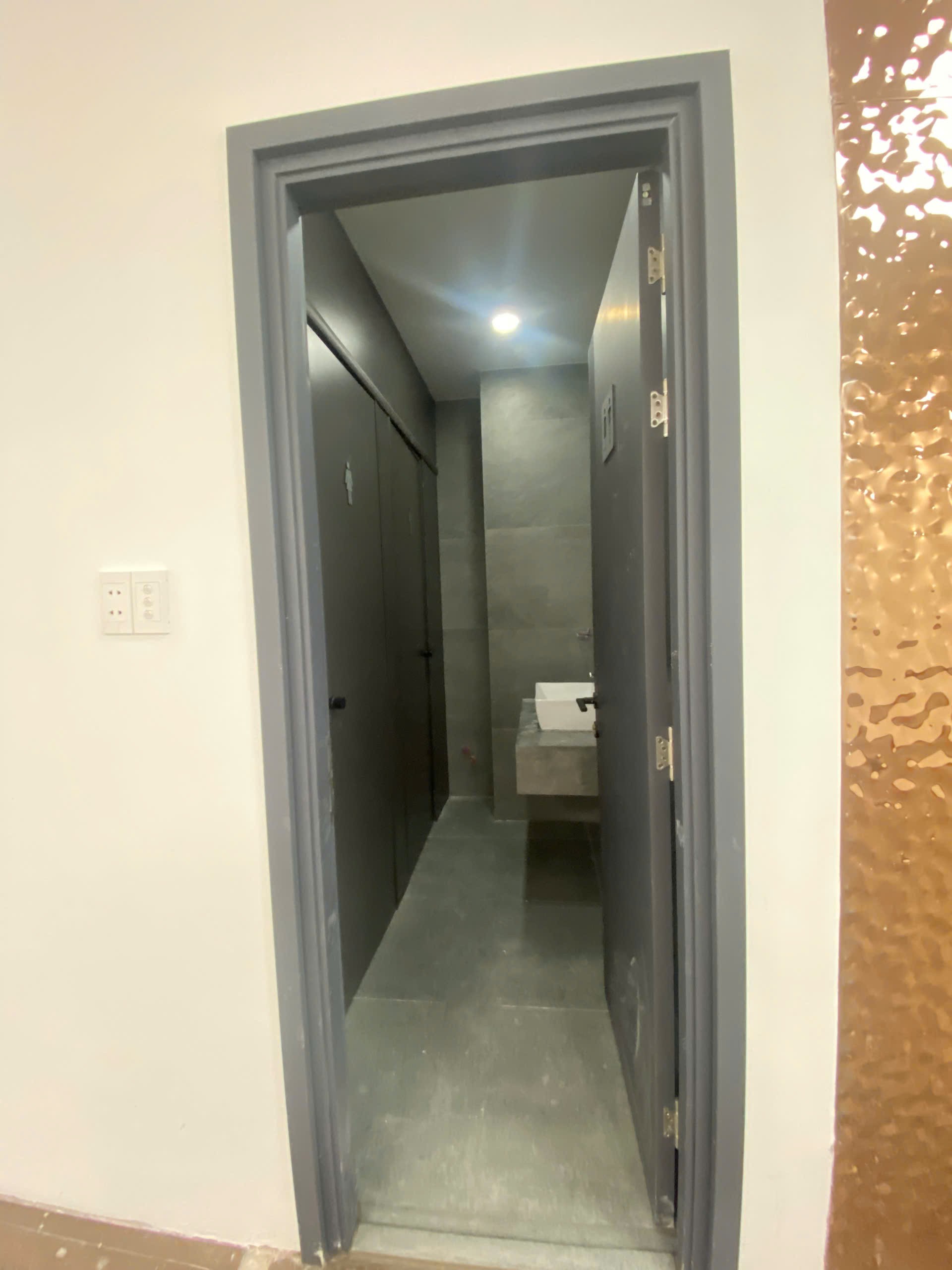 Cho thuê Nhà mặt tiền Phường Thủ Thiêm, Quận 2, Diện tích 168m², Giá Thương lượng 13