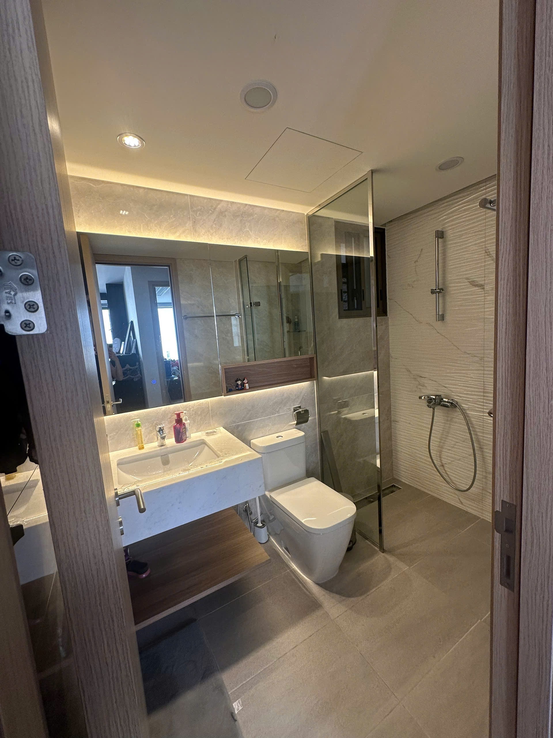 Cho thuê Căn hộ chung cư Phường Phú Mỹ, Quận 7, Diện tích 110m², Giá Thương lượng 11