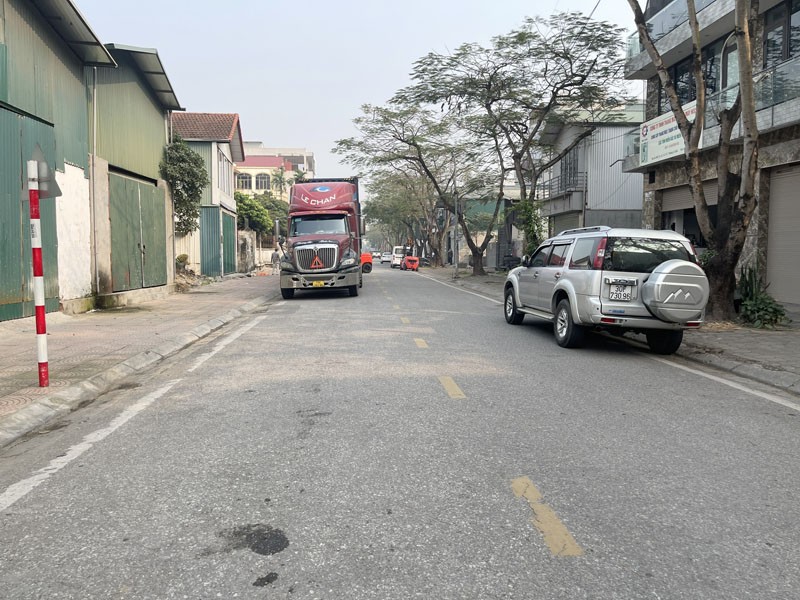 Cực Hiếm! 161m2 đất thổ cư, mặt phố Hoa Động, đường rộng 15m, kinh doanh và an cư đều lợi! 7
