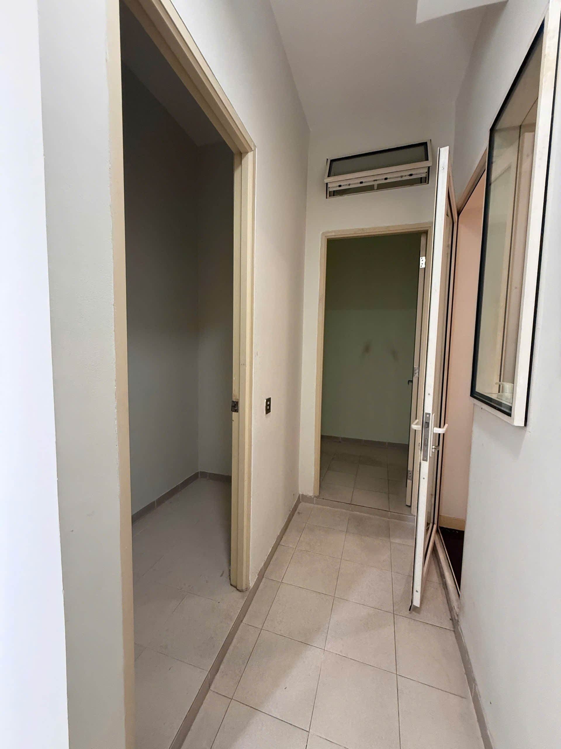 Cho thuê Căn hộ chung cư Phường An Phú, Quận 2, Diện tích 160m², Giá Thương lượng 5
