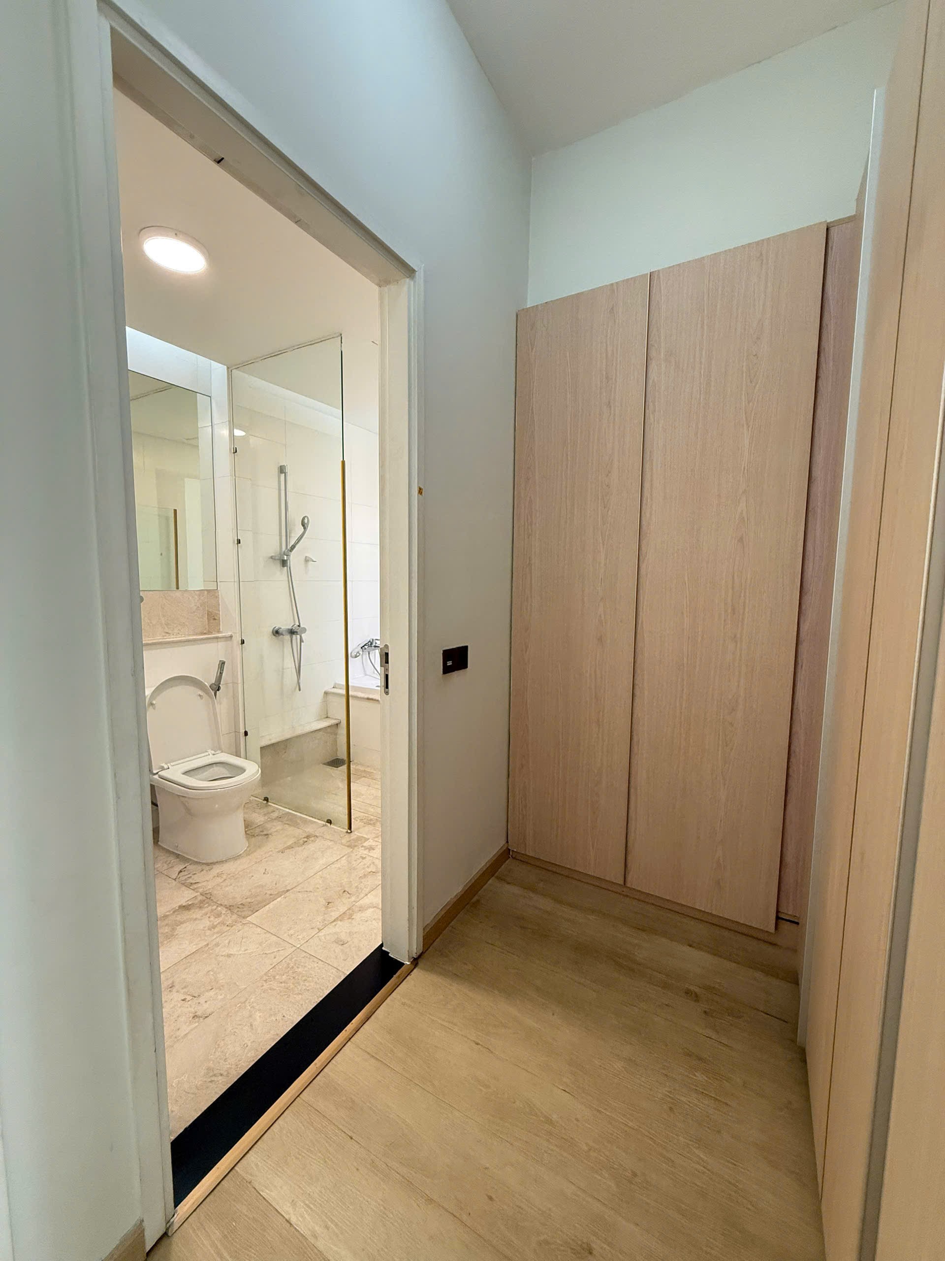 Cho thuê Căn hộ chung cư Phường An Phú, Quận 2, Diện tích 160m², Giá Thương lượng 9