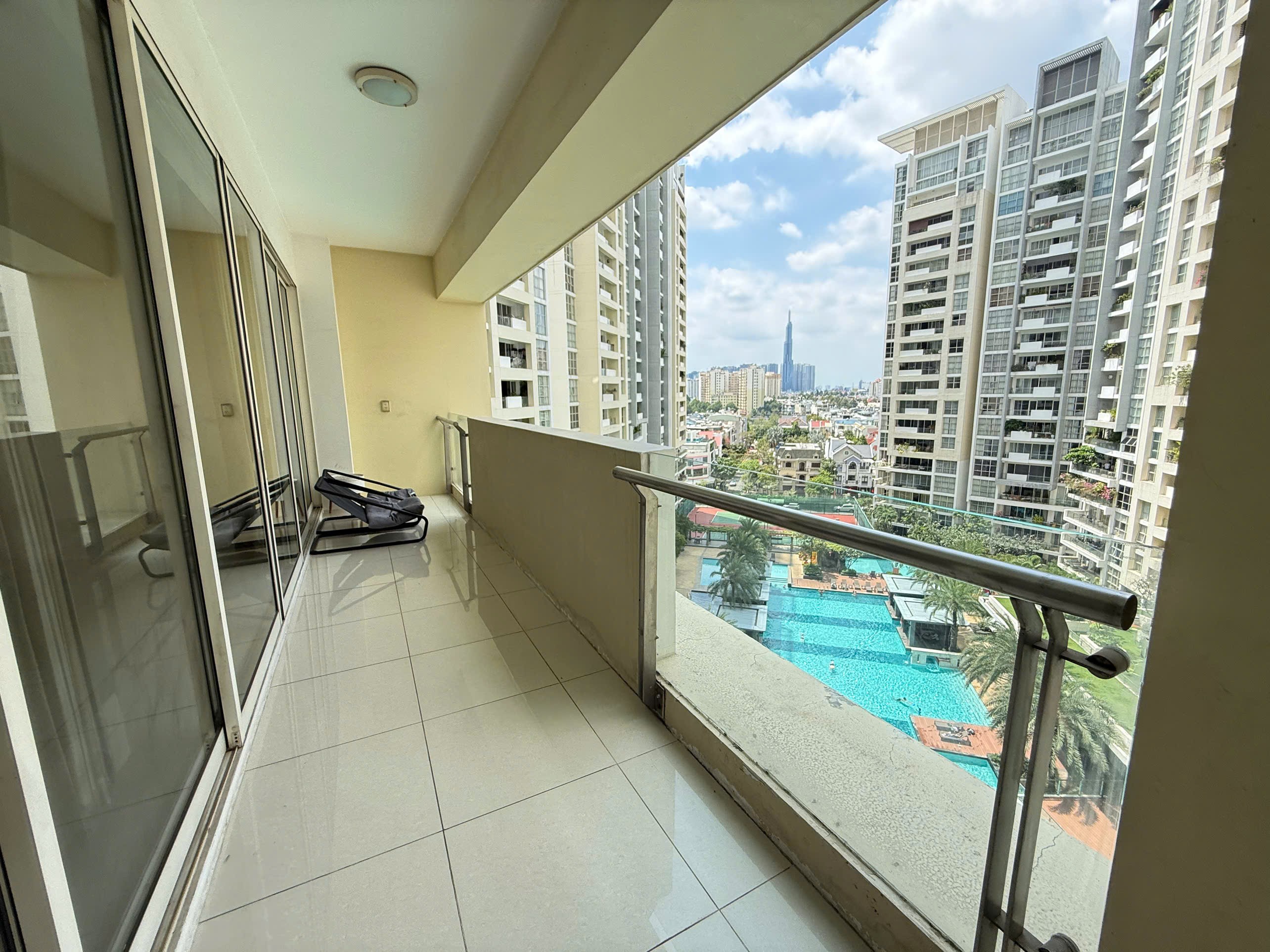 Cho thuê Căn hộ chung cư Phường An Phú, Quận 2, Diện tích 160m², Giá Thương lượng 12