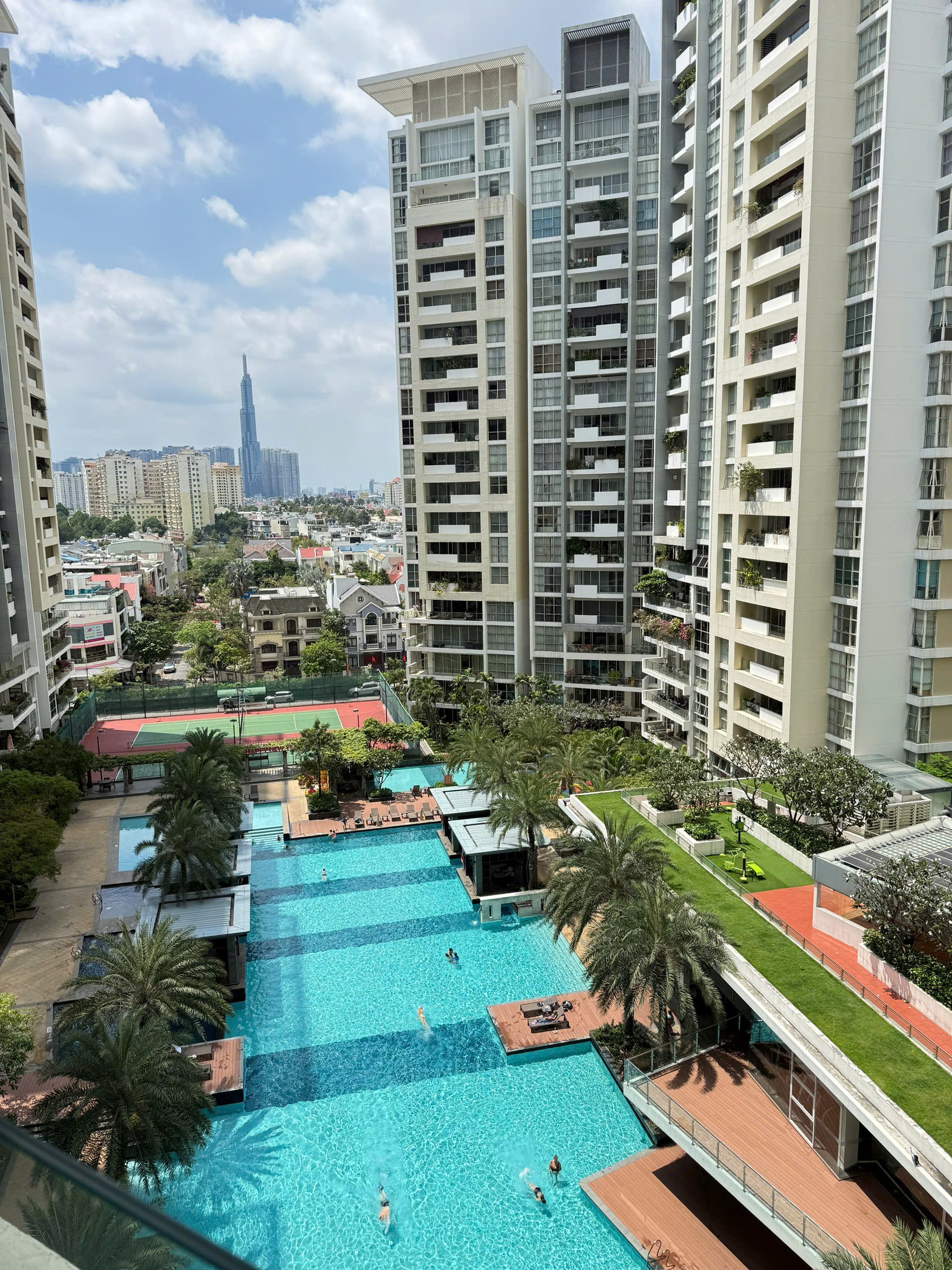 Cho thuê Căn hộ chung cư Phường An Phú, Quận 2, Diện tích 160m², Giá Thương lượng 14