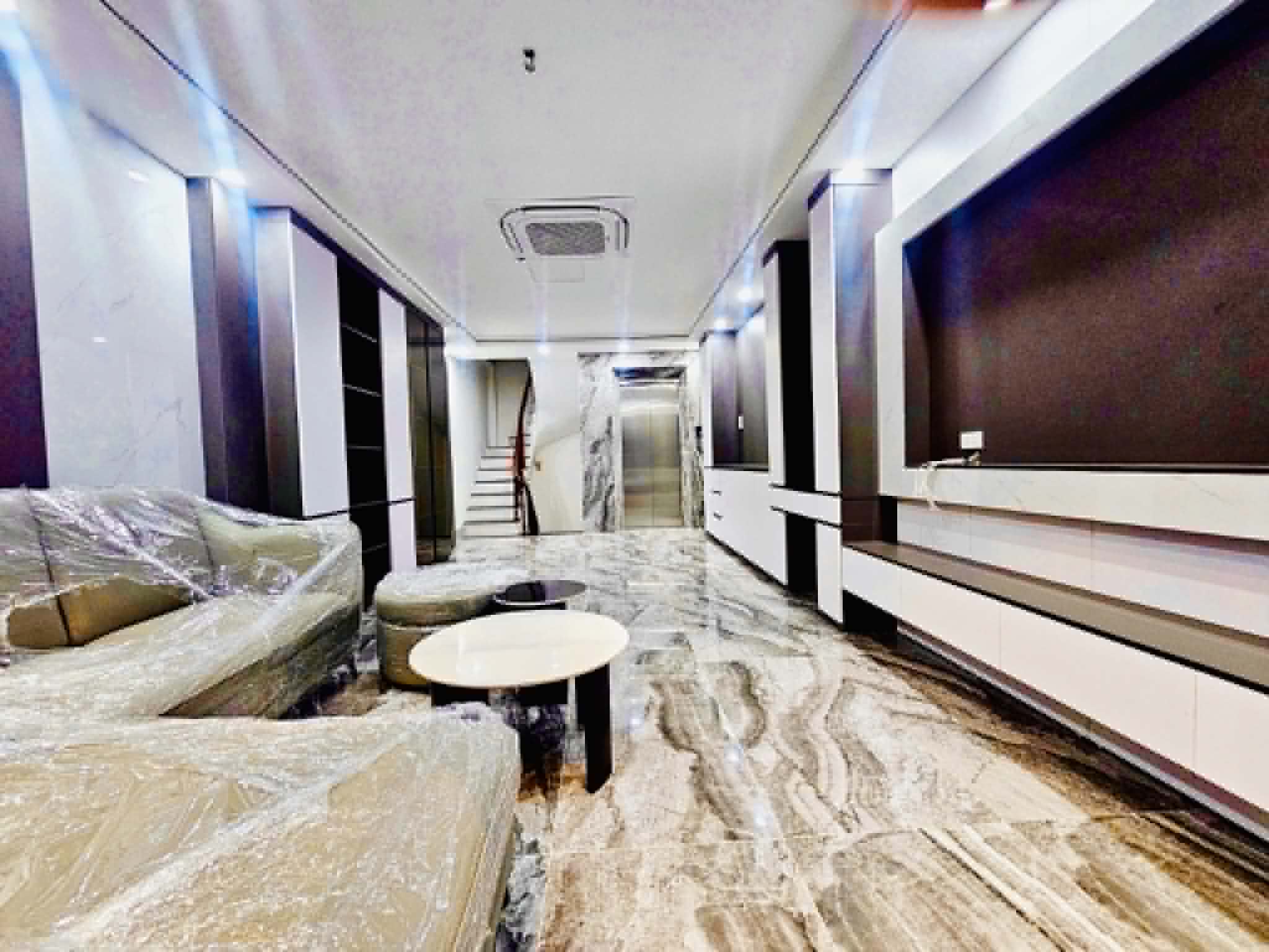 nhà đẹp Cổ Linh đối diện Aeon, ôtô tránh, 6 tầng thang máy, gara 2 ôtô, full nội thất 3