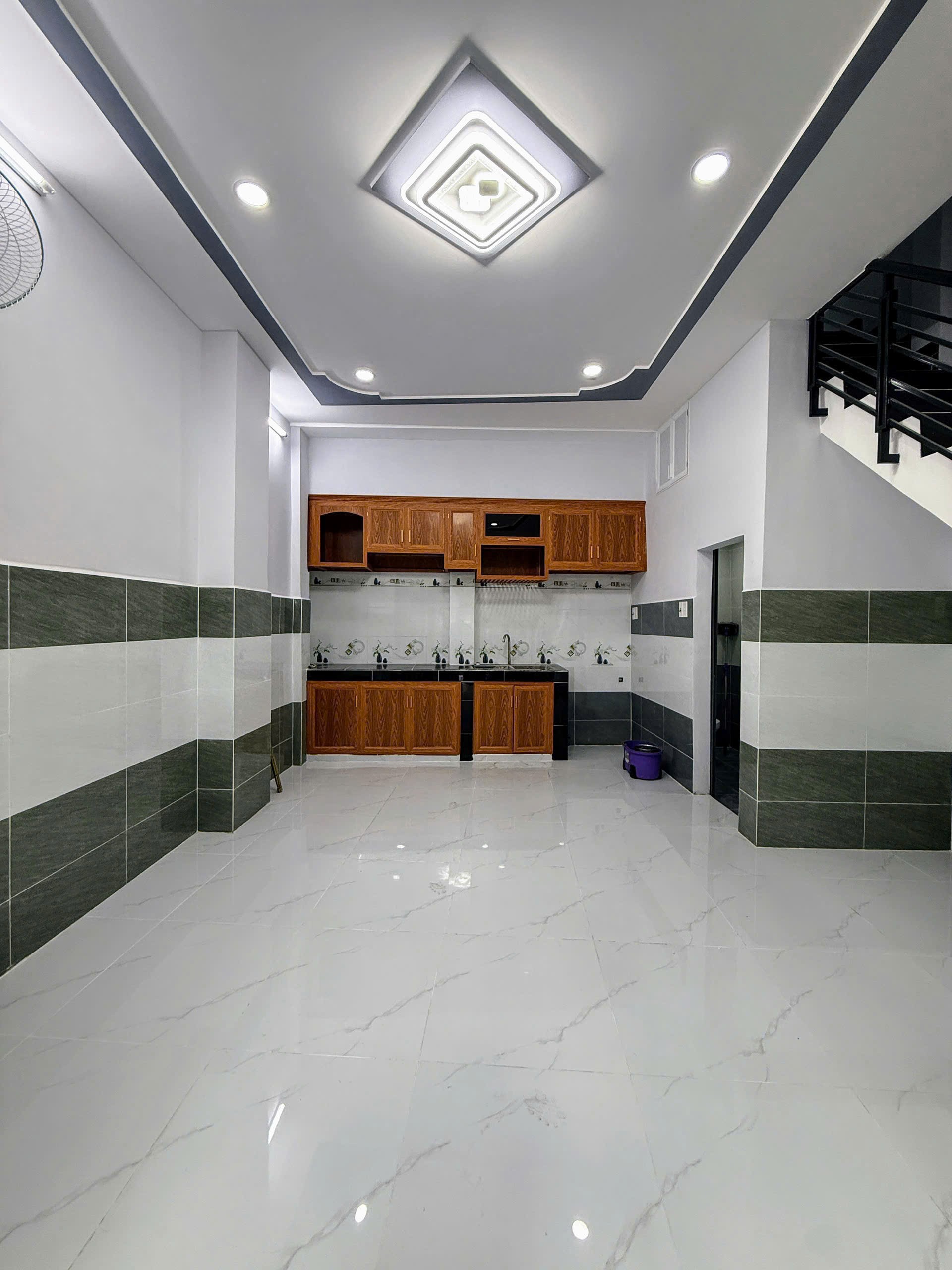 NHÀ MỚI GIÁP AEON BÌNH TÂN 25M2 2 TẦNG SHR CHỈ 3.1 TỶ 2