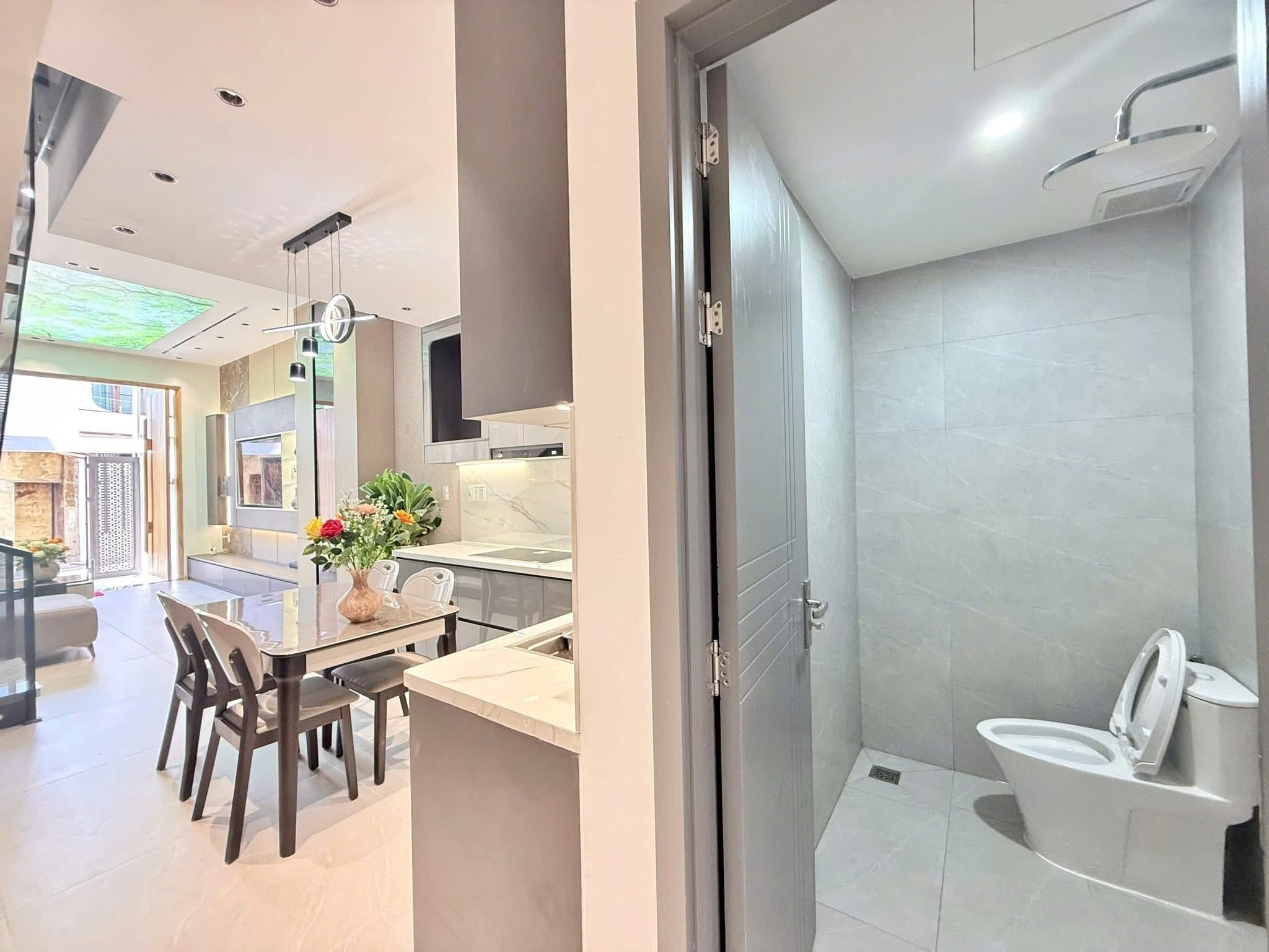 Bán nhà 3 tầng 3 mê kiệt Ô TÔ Tôn Đức Thắng - FULL nội thất Y hình 2