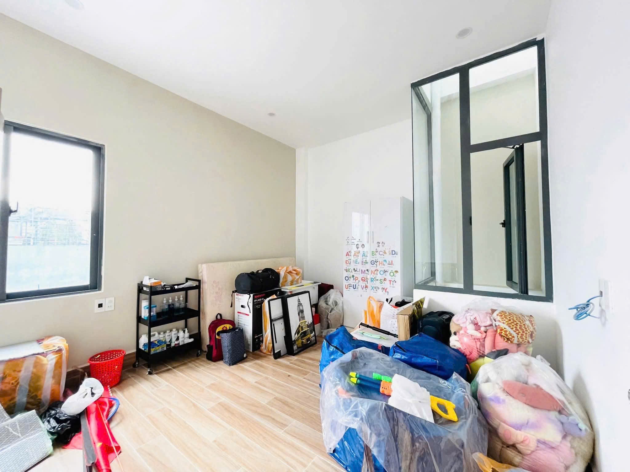 CHÀO BÁN NHÀ 3 TẦNG 3 MÊ TRÊN SÂN THƯỢNG CHILL KIỆT MAI LÃO BẠNG 2