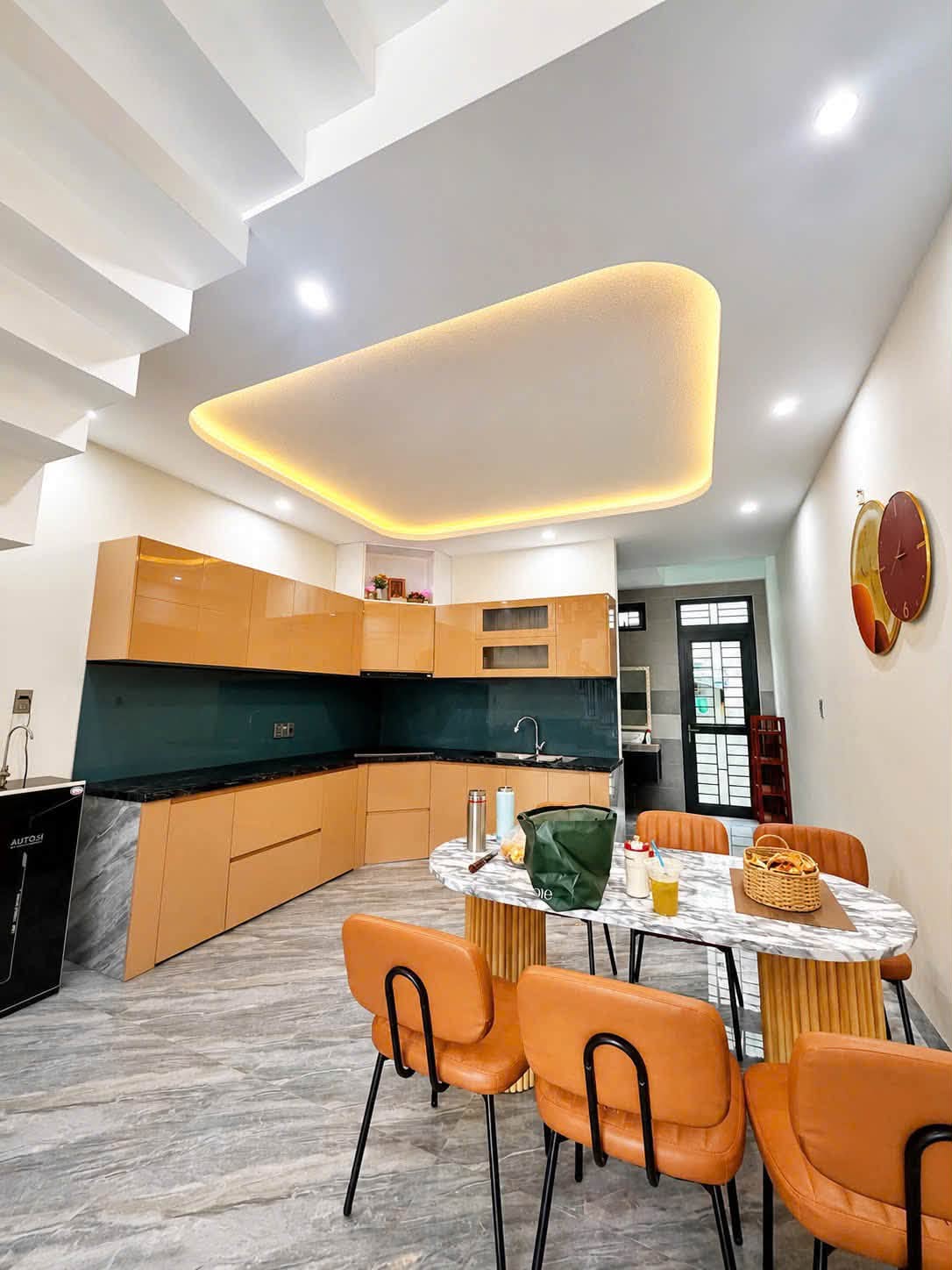 BÁN GẤP NHÀ 3 TẦNG 3 MÊ ĐƯỜNG ĐÔNG BÀI 2 – Ngay chợ hòa khánh 4