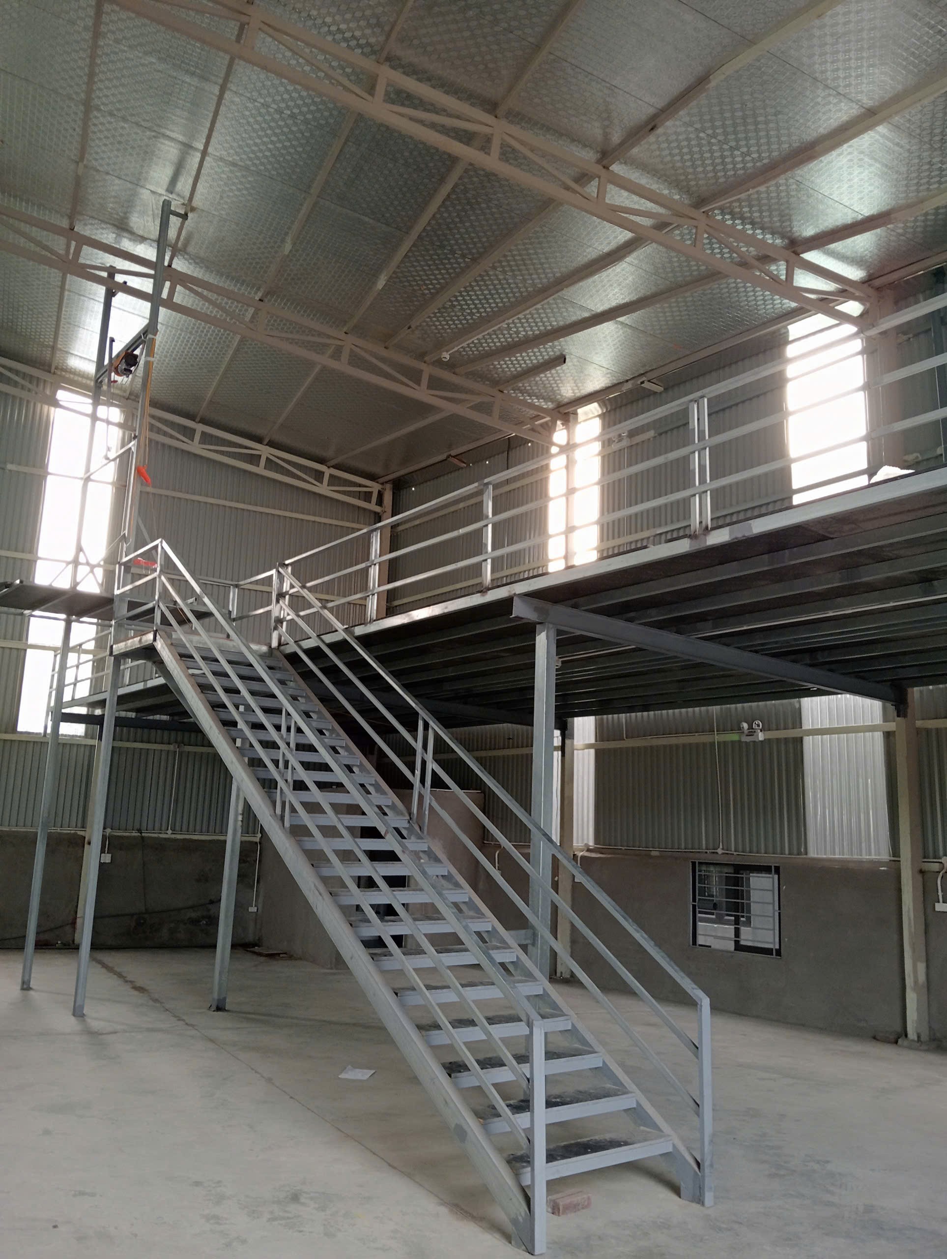 Cho thuê Kho - Nhà xưởng đường Cổ Điển, Xã Hải Bối, Diện tích 400m², Giá 60 Nghìn/m²/tháng 2